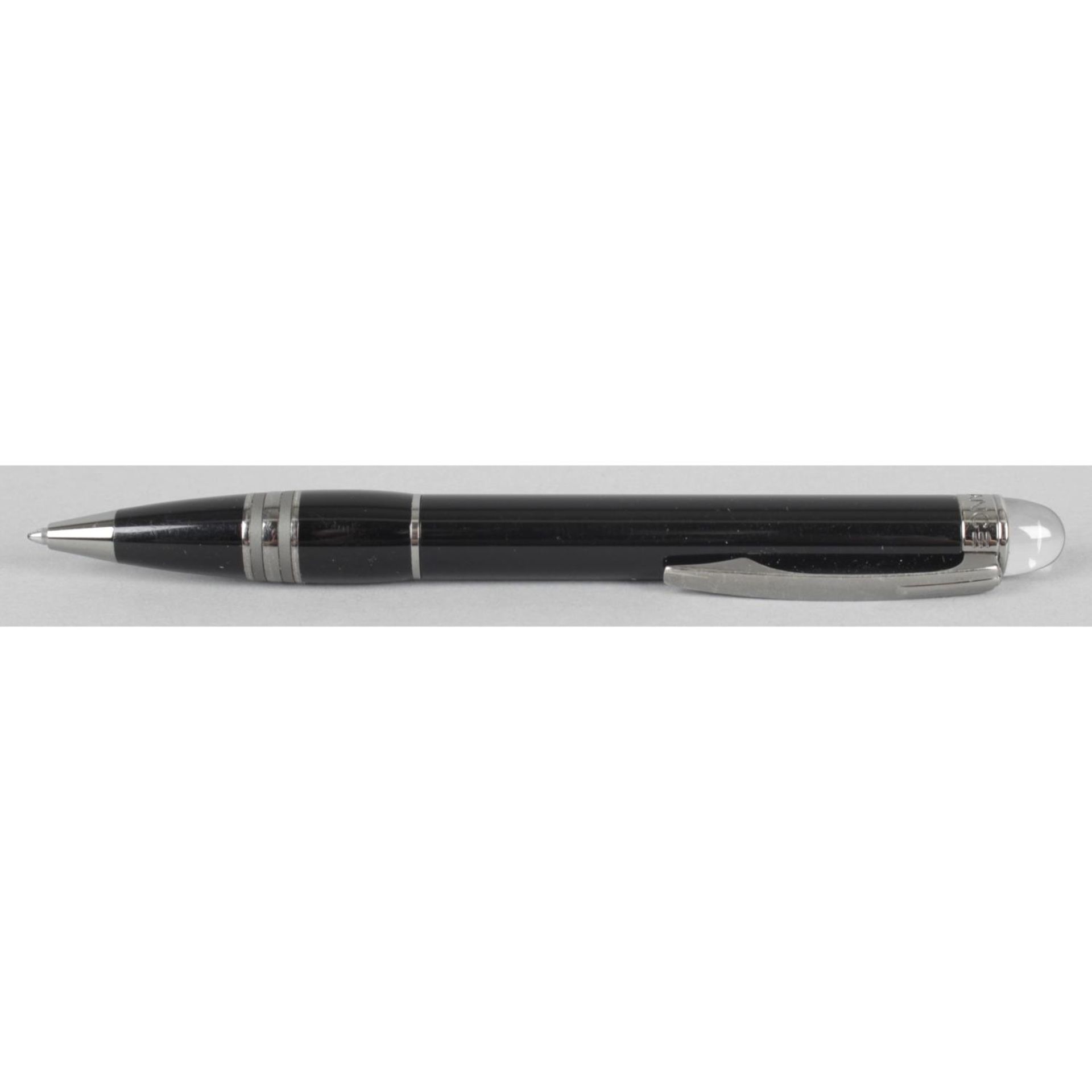 A Montblanc Starwalker retractable ballpoint pen,