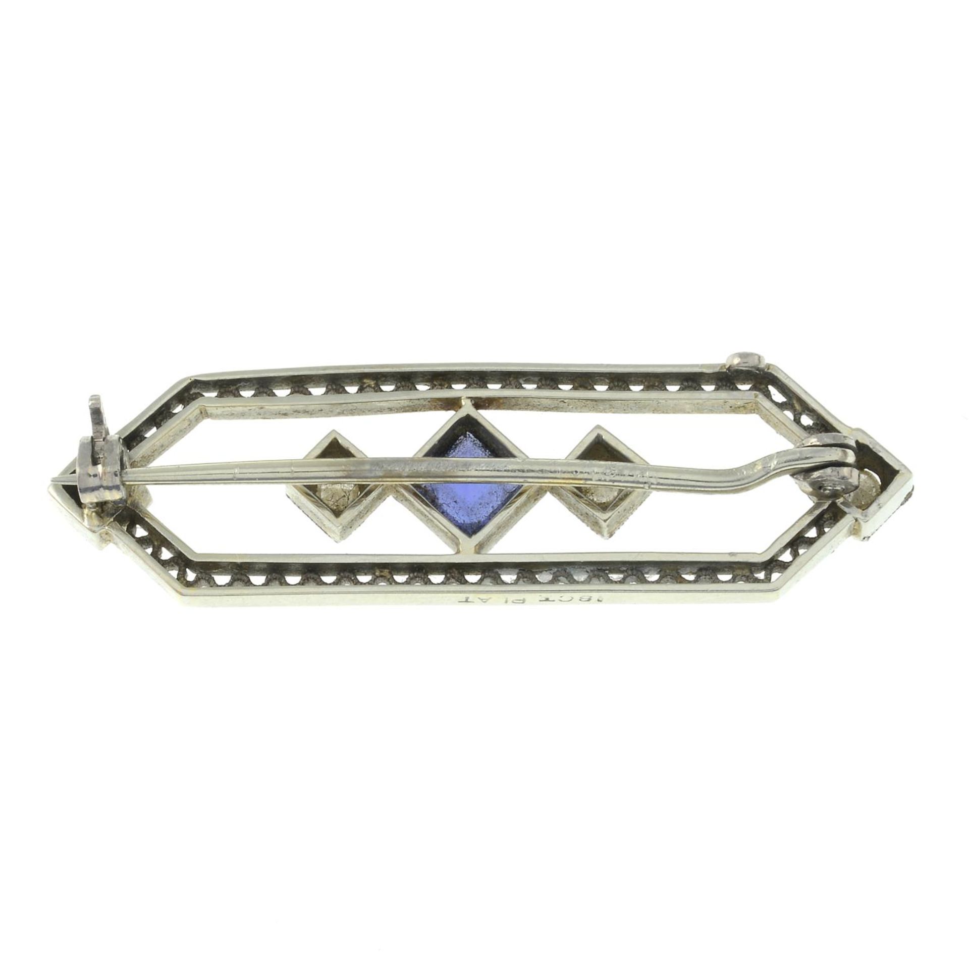 An early 20th century 18ct gold and platinum sapphire and diamond openwork brooch.Estimated total - Bild 2 aus 2