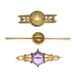 9ct gold citrine brooch, hallmarks for 9ct gold, length 4.2cms, 3.5gms.