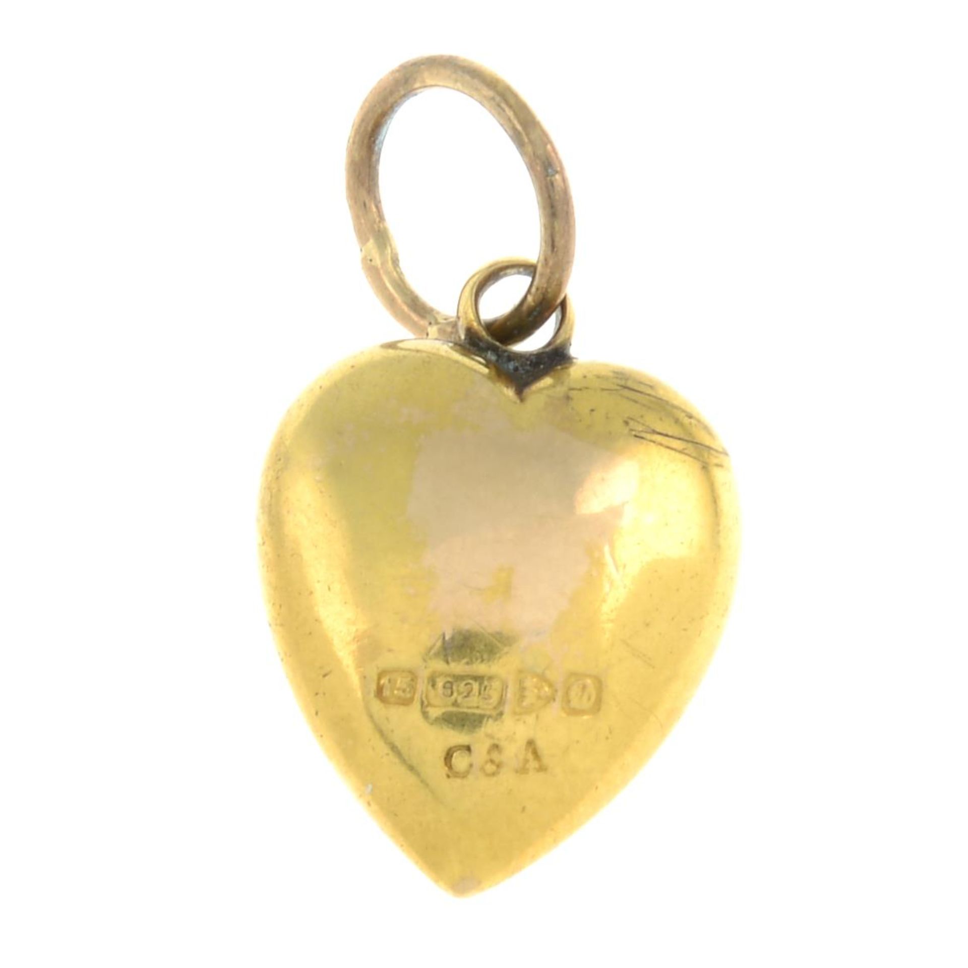 An Edwardian 15ct gold sapphire heart pendant.Maker's marks C&A.Hallmarks for Chester, - Bild 2 aus 2