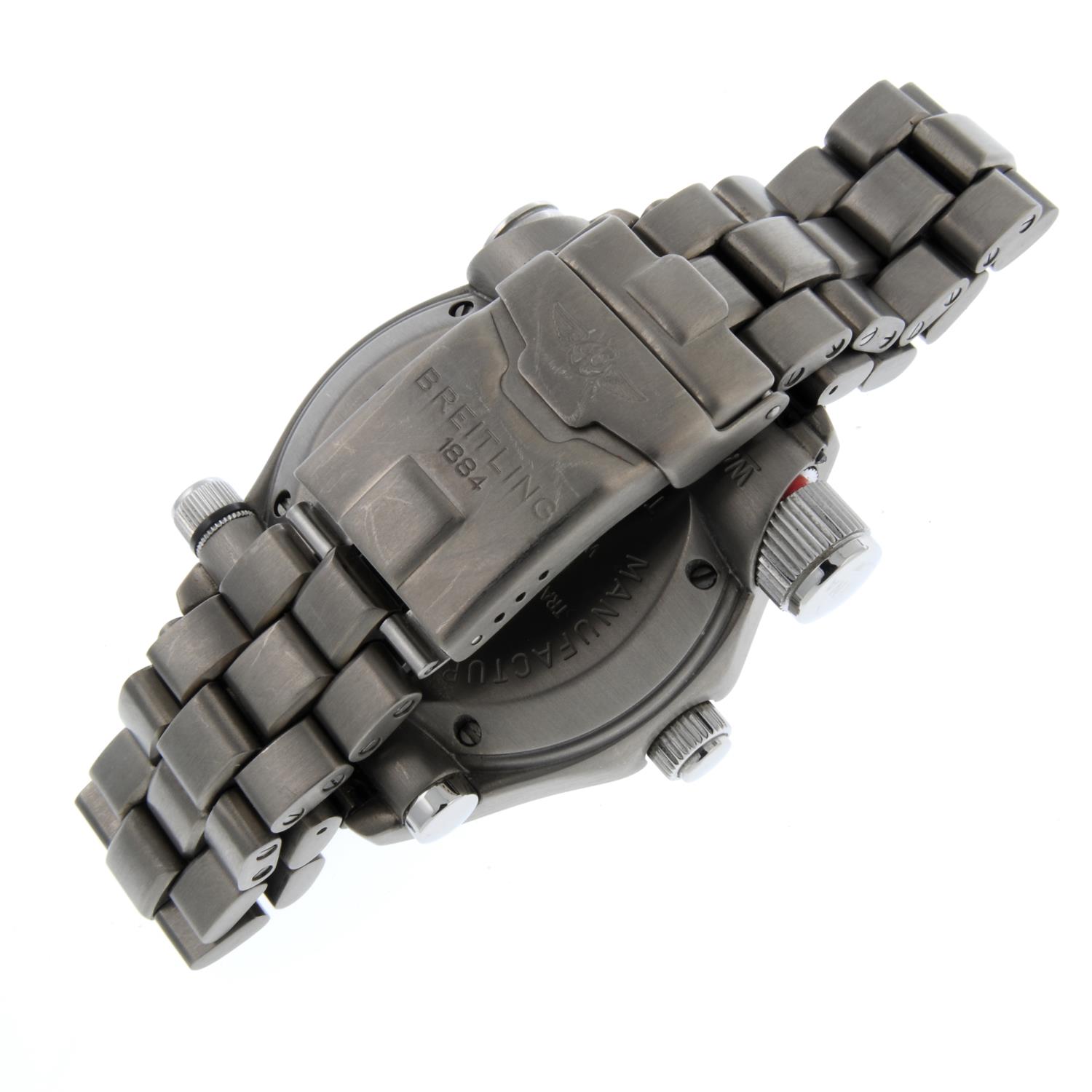 BREITLING - a gentleman's Professional Emergency bracelet watch. - Image 2 of 7