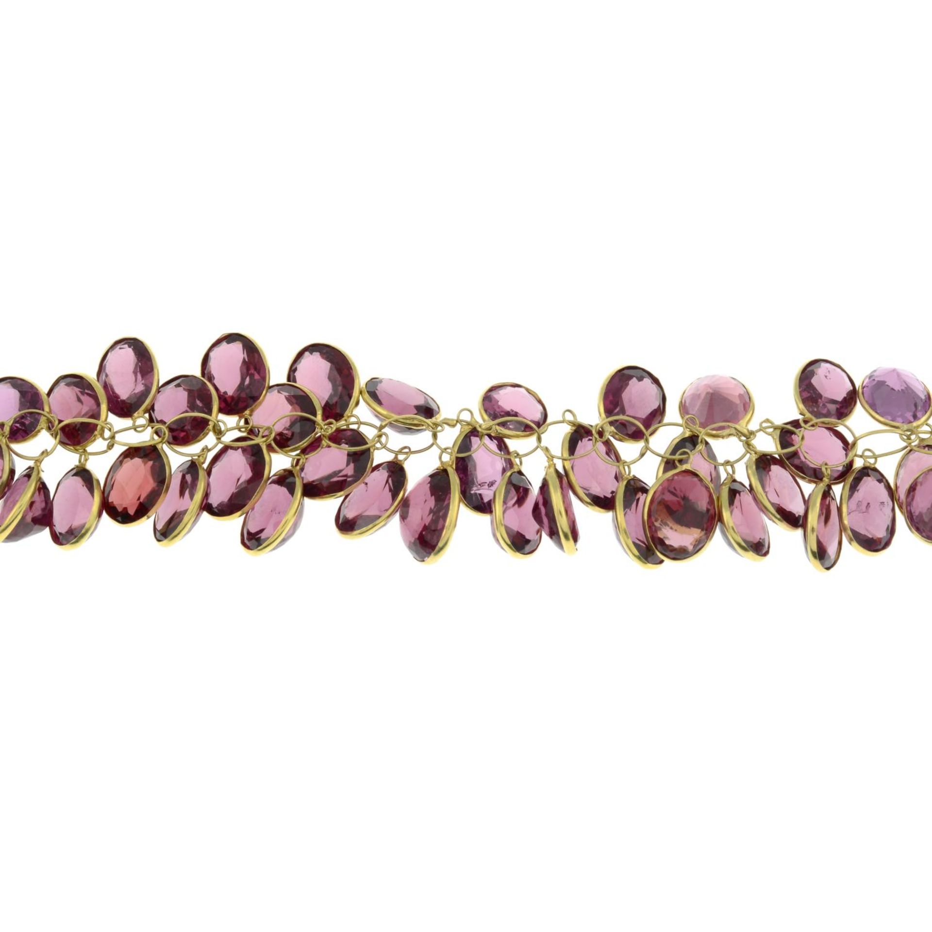 A pink spinel bracelet.Length 20cms.