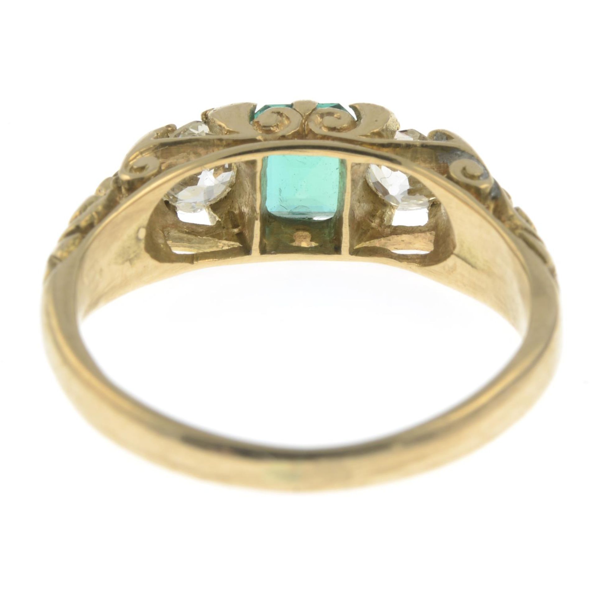 An old-cut diamond and emerald three-stone ring, - Image 3 of 4