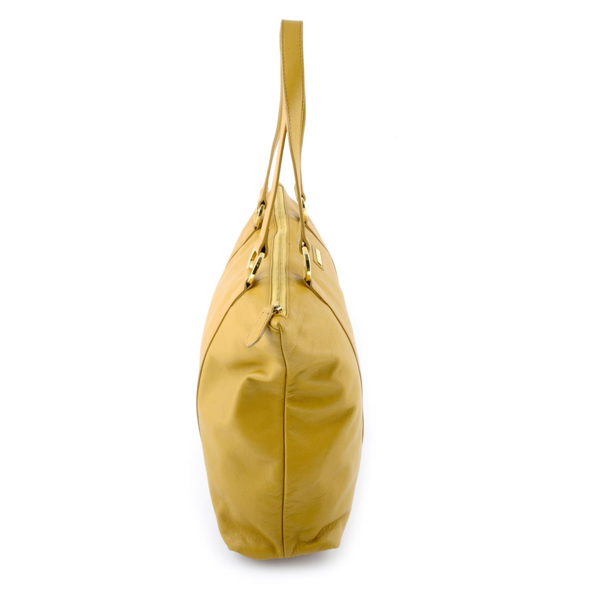 DOLCE & GABBANA - a mustard yellow leather handbag. - Image 3 of 4