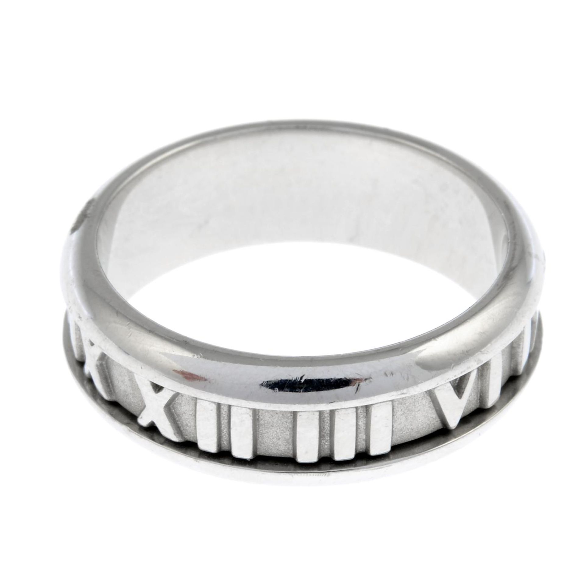 TIFFANY & CO. - an 'Atlas' band ring. - Image 3 of 3