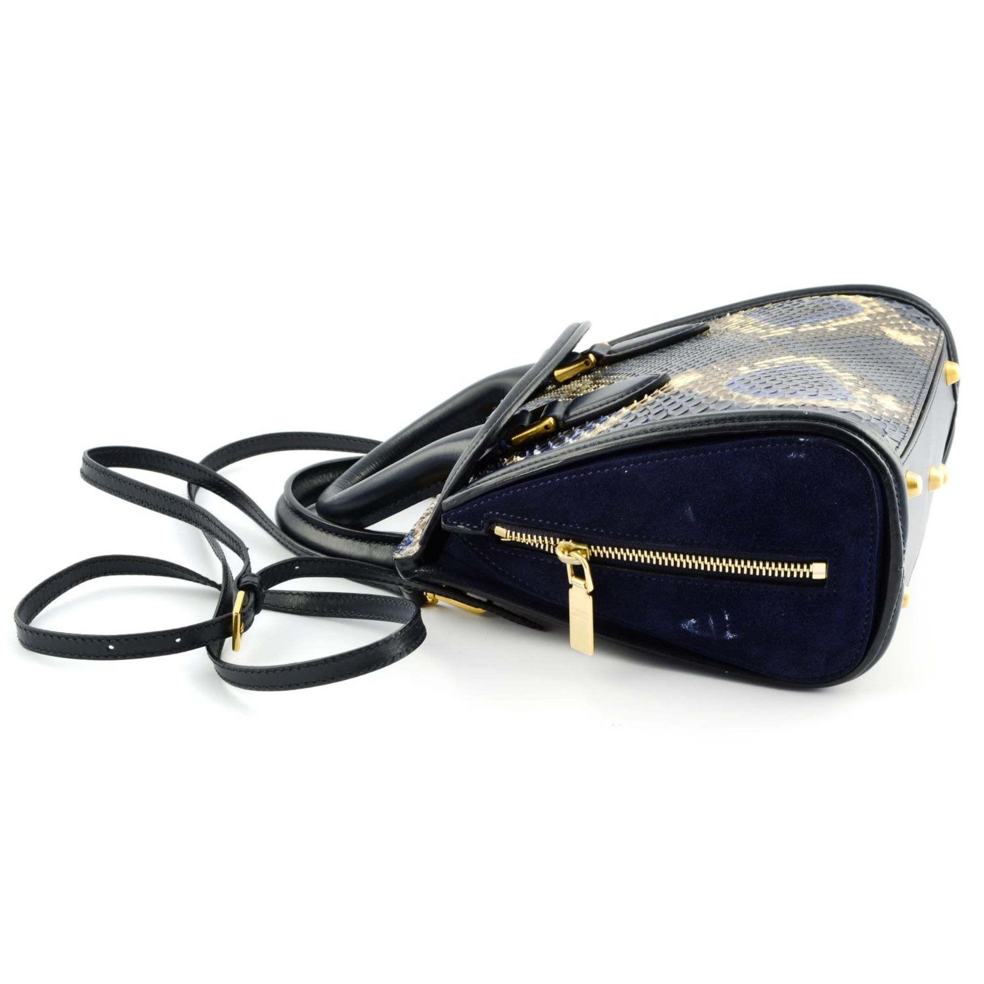 ALEXANDER MCQUEEN - a midnight blue python skin mini Heroine handbag. - Bild 4 aus 8