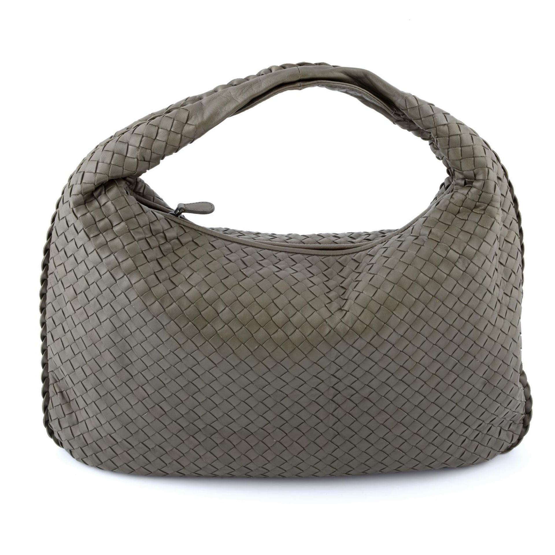 BOTTEGA VENETA - a medium Nappa Intrecciato Veneta hobo handbag. - Image 2 of 4