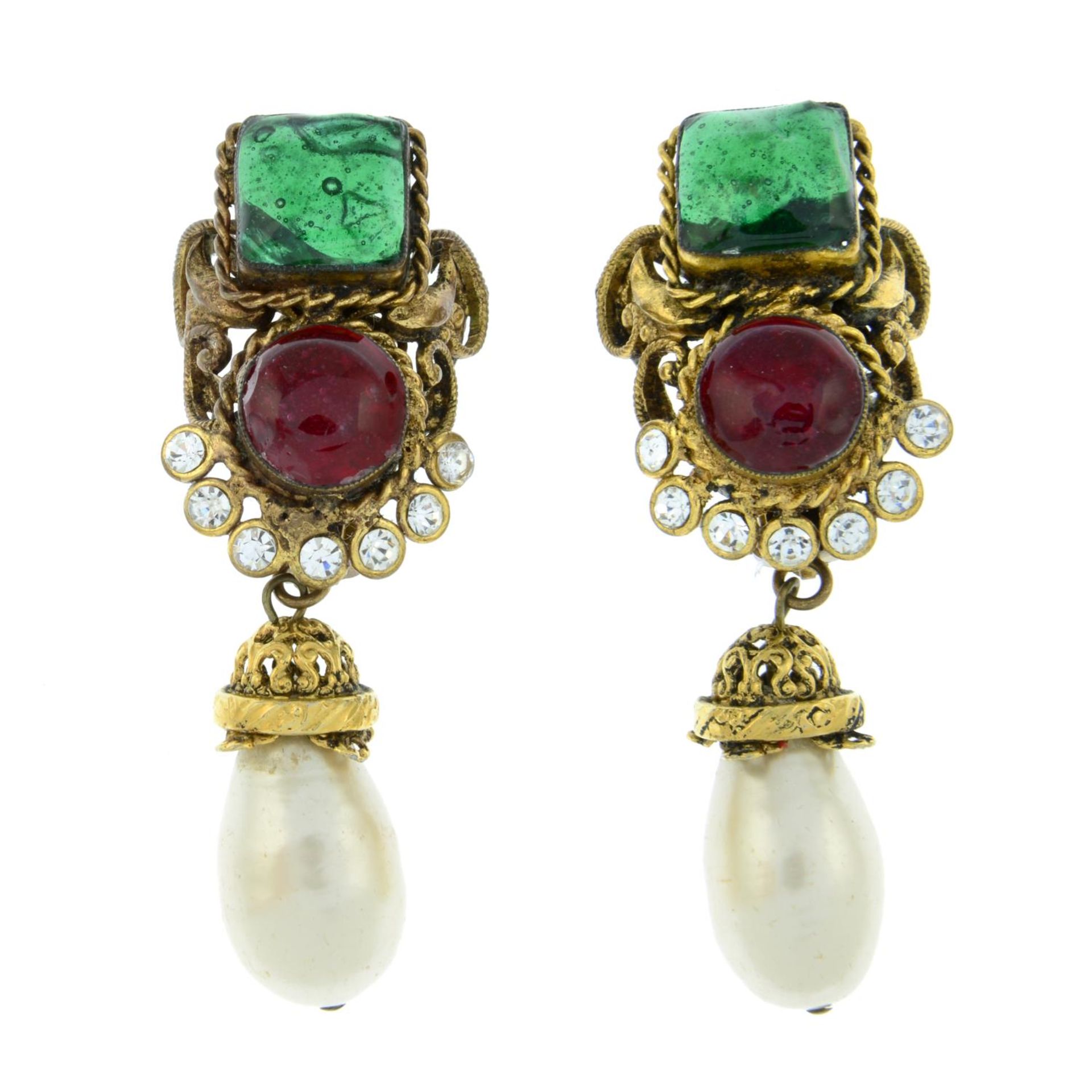 CHANEL - a pair of clip-on earrings.