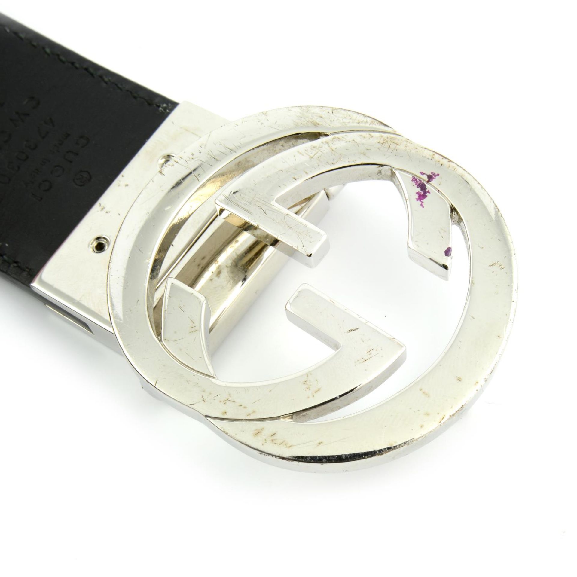 GUCCI - an interlocking GG reversible belt. - Image 3 of 5