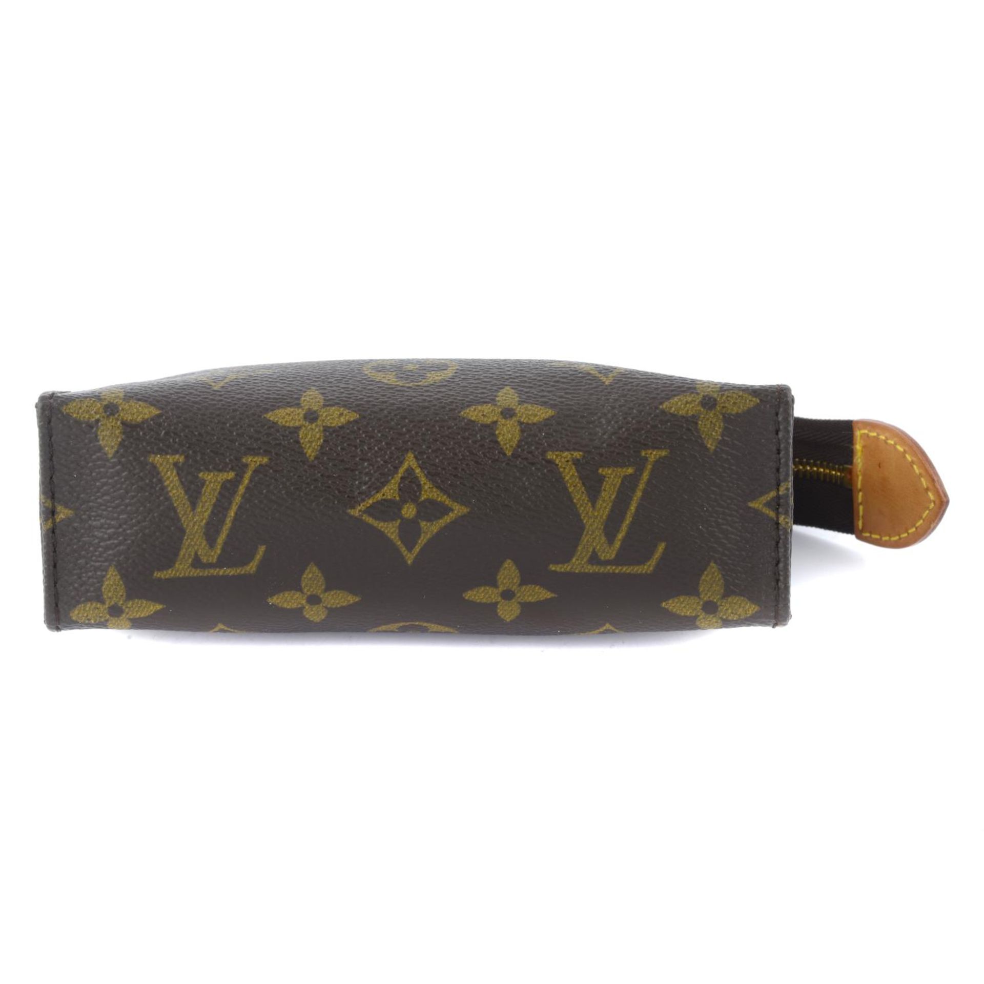 LOUIS VUITTON - a Monogram Toiletry pouch. - Image 4 of 4
