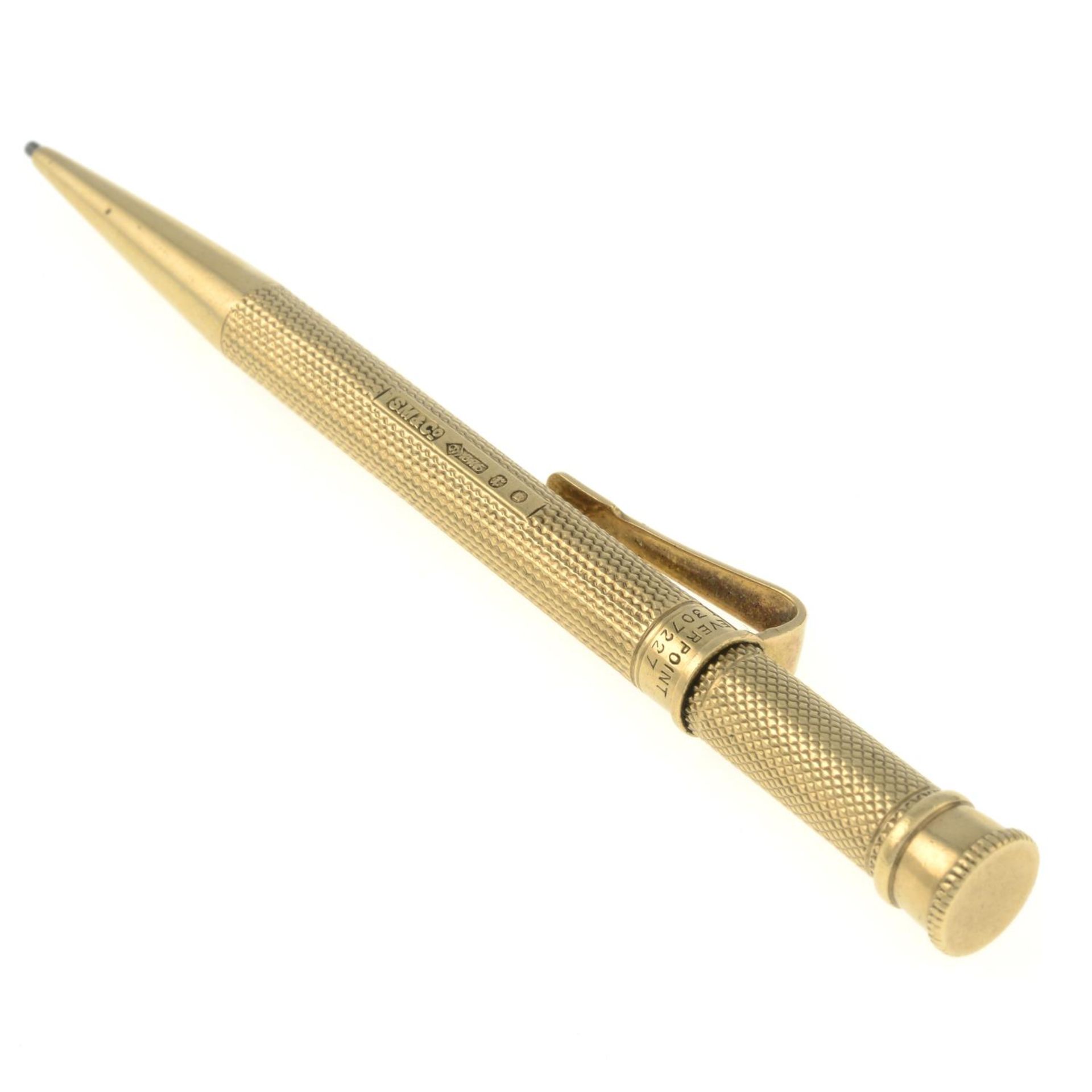 A 1930s 9ct gold cased pencil, by Sampson Mordan & Co.Hallmarks for London, 1932.Length 9.3cms. - Bild 2 aus 2