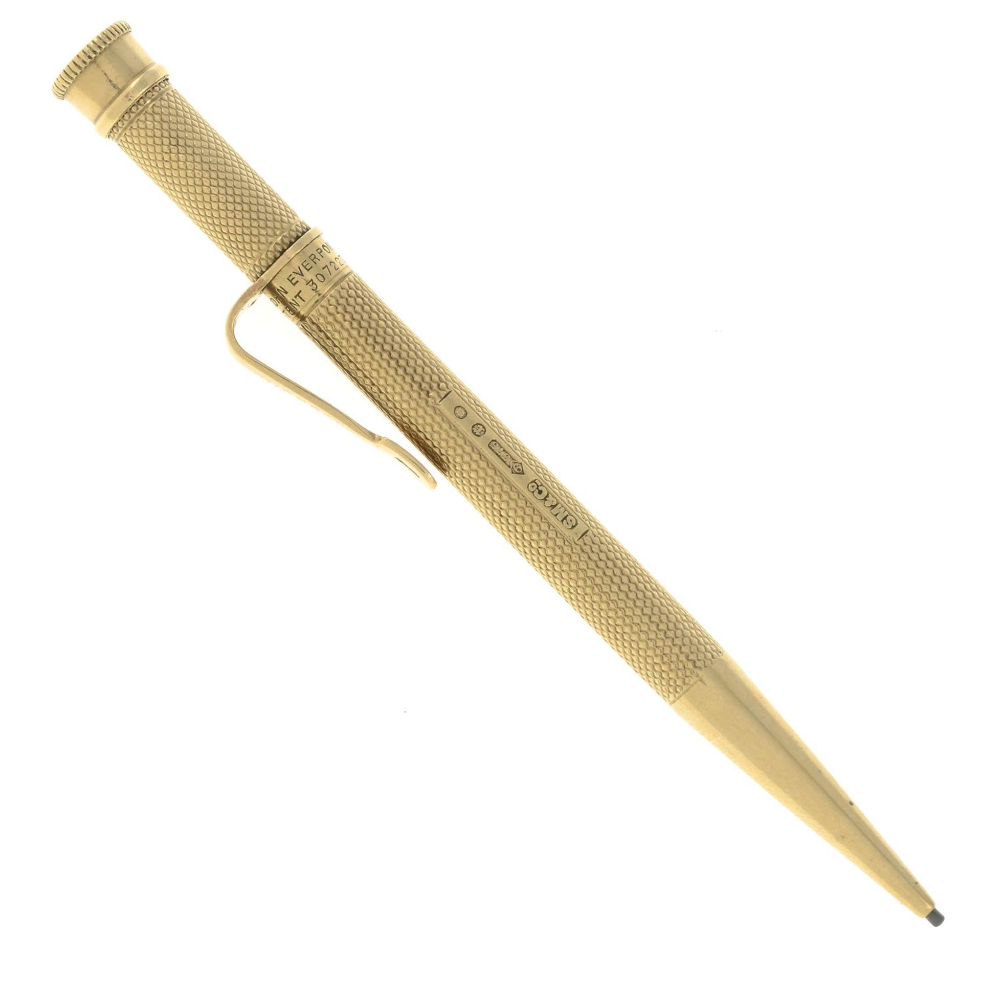 A 1930s 9ct gold cased pencil, by Sampson Mordan & Co.Hallmarks for London, 1932.Length 9.3cms.