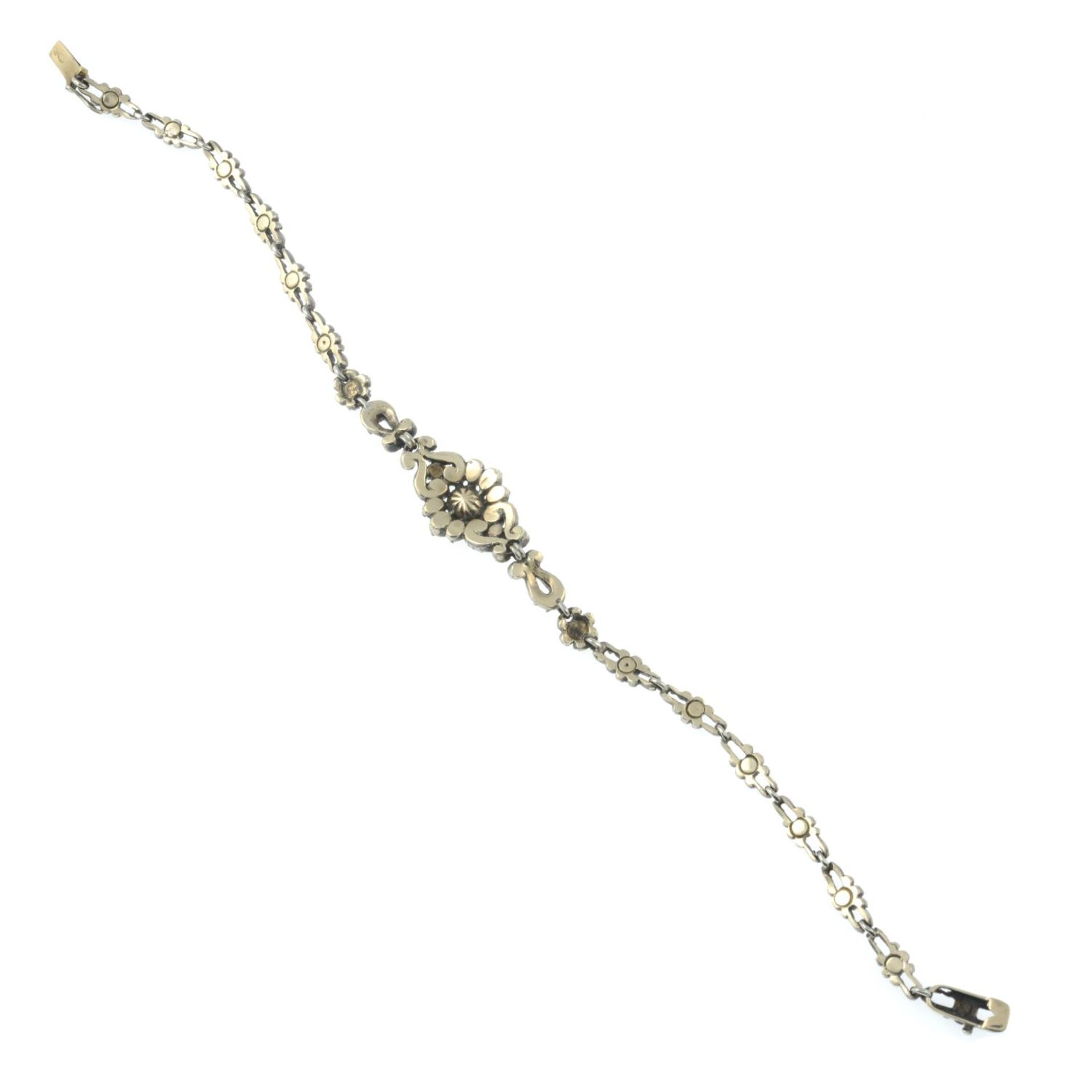 A rose-cut diamond floral bracelet.Length 18.4cms. - Bild 4 aus 4