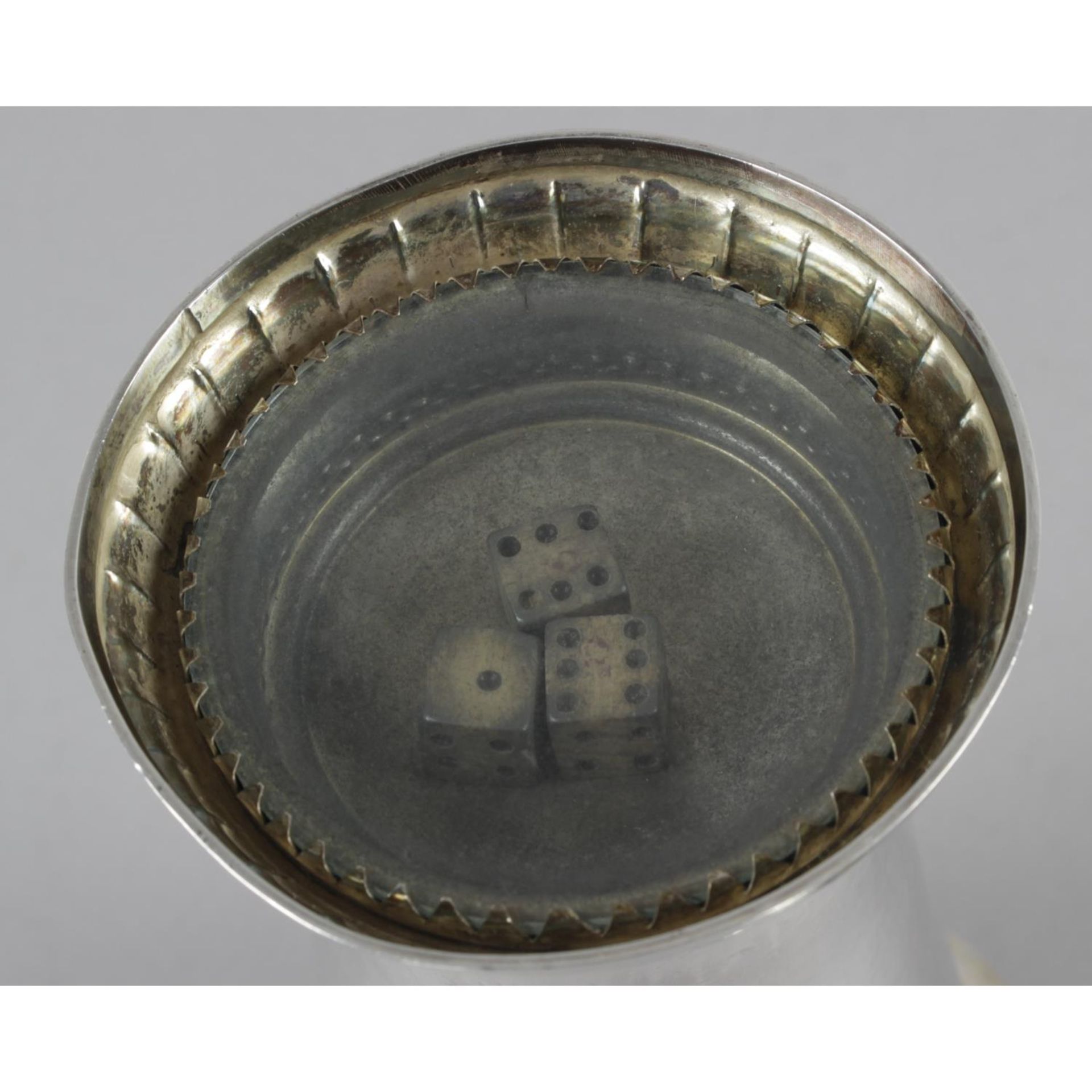 An early George V silver gambling cup of tapered cylindrical form with flared rim and silver gilt - Image 3 of 3