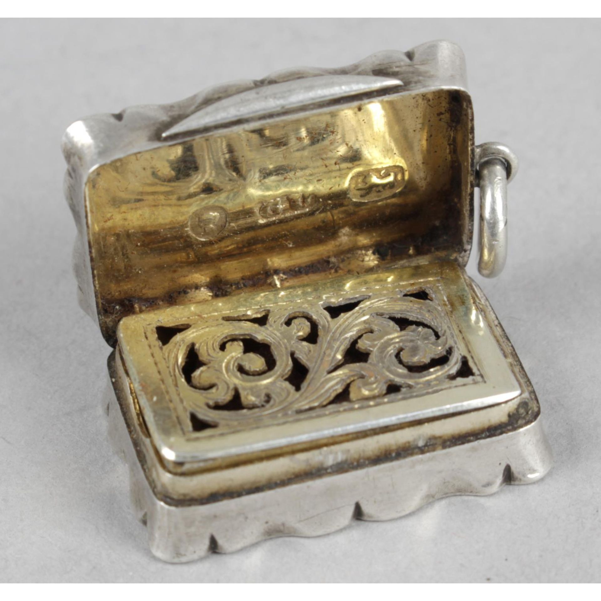 A Victorian silver pendant vinaigrette, - Image 3 of 4