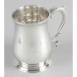 A George II small silver mug,