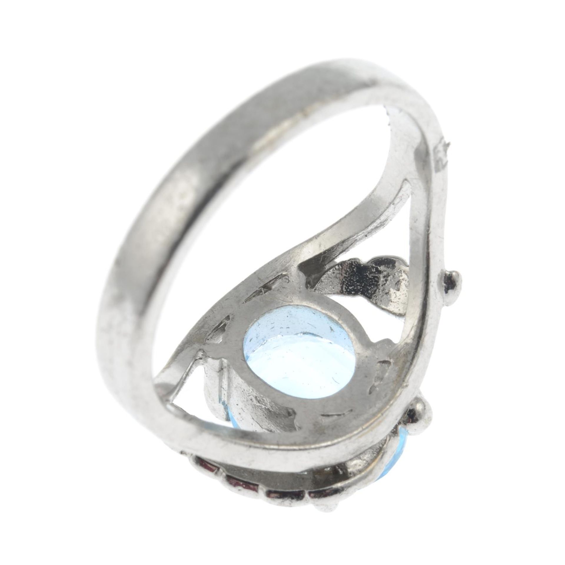 A blue topaz single-stone ring, with foliate shoulders.Stamped 9K. - Image 2 of 3