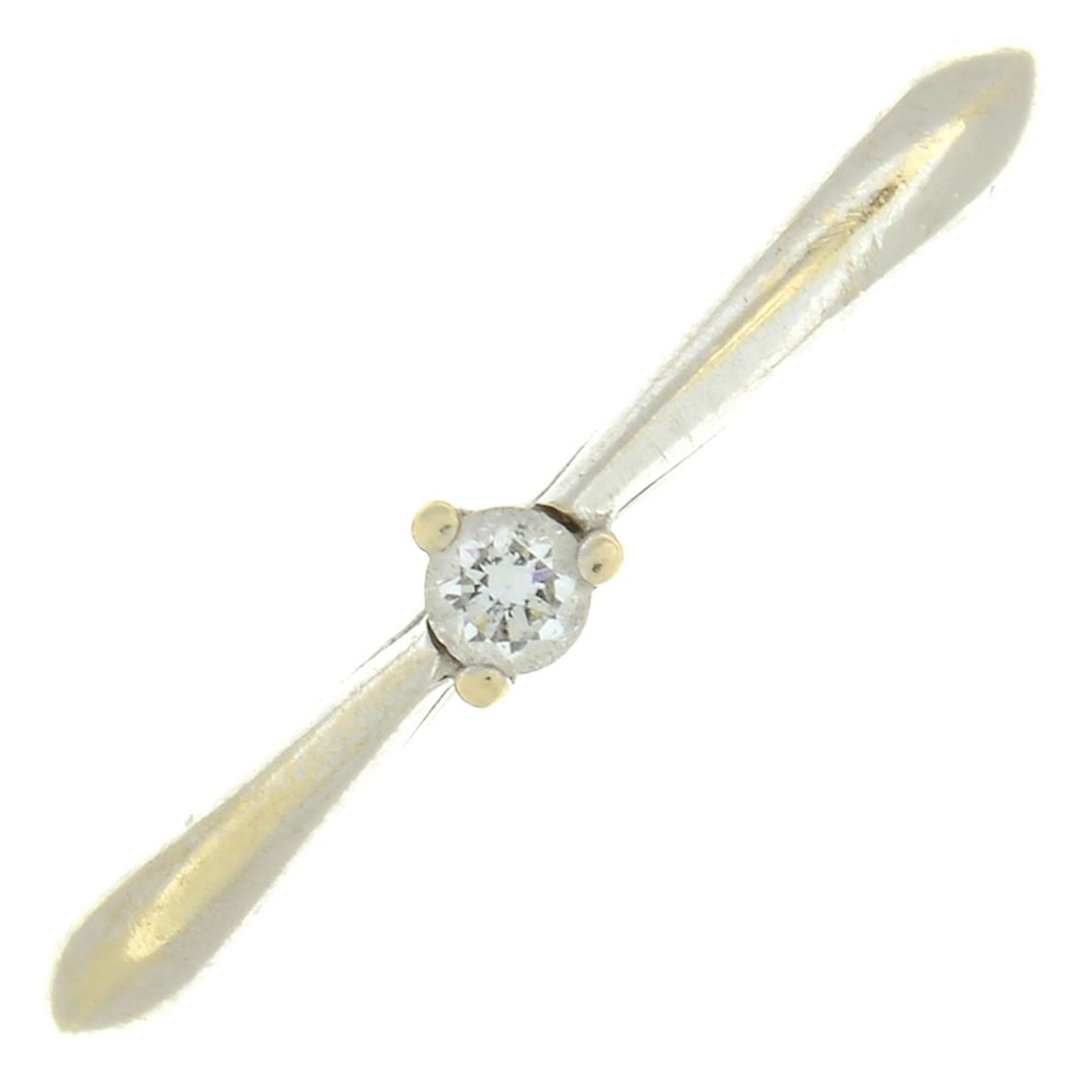 A brilliant-cut diamond single-stone ring.Stamped 585.Ring size M.