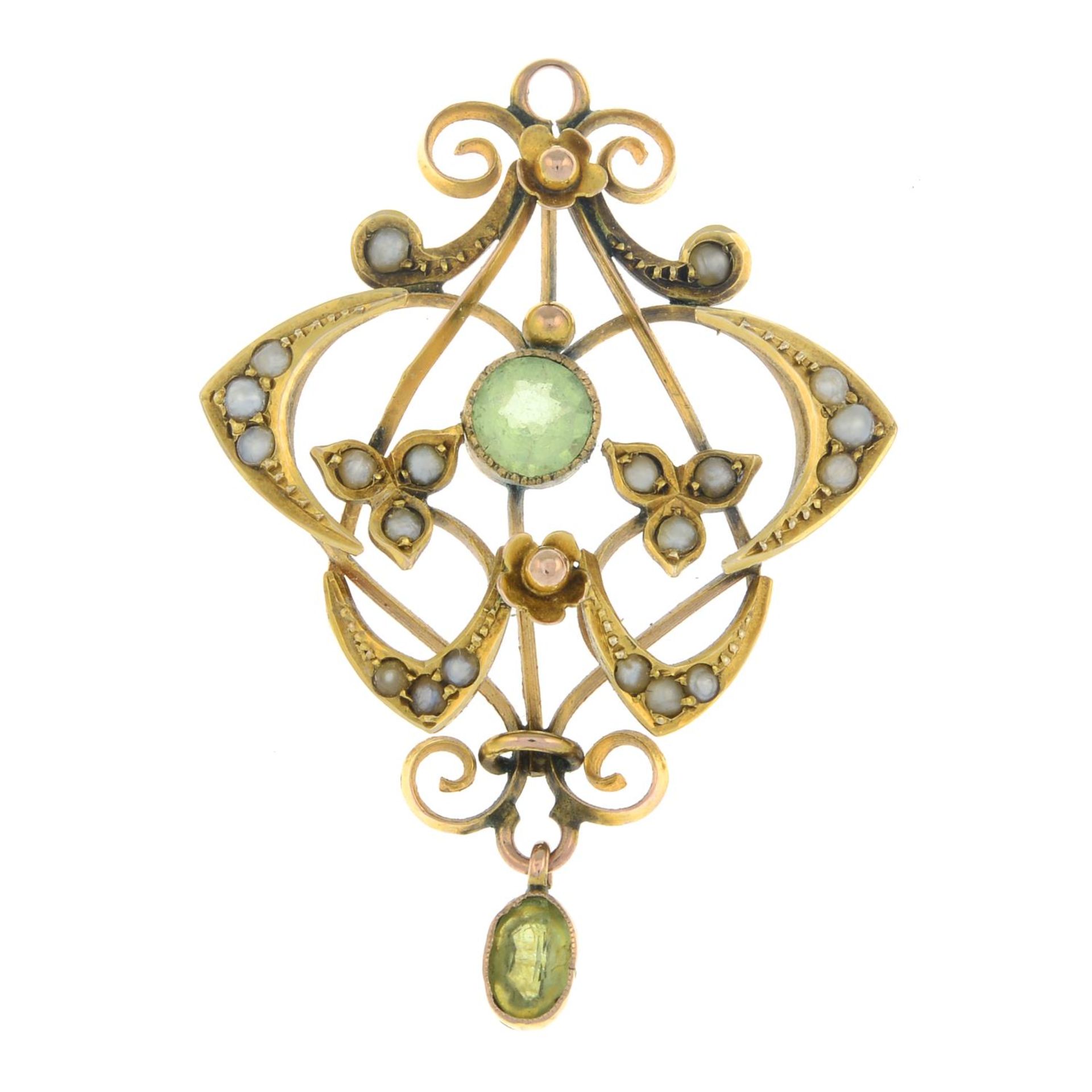 An early 20th century 9ct gold peridot and split pearl pendant.Stamped 9ct.Length 4.1cms.