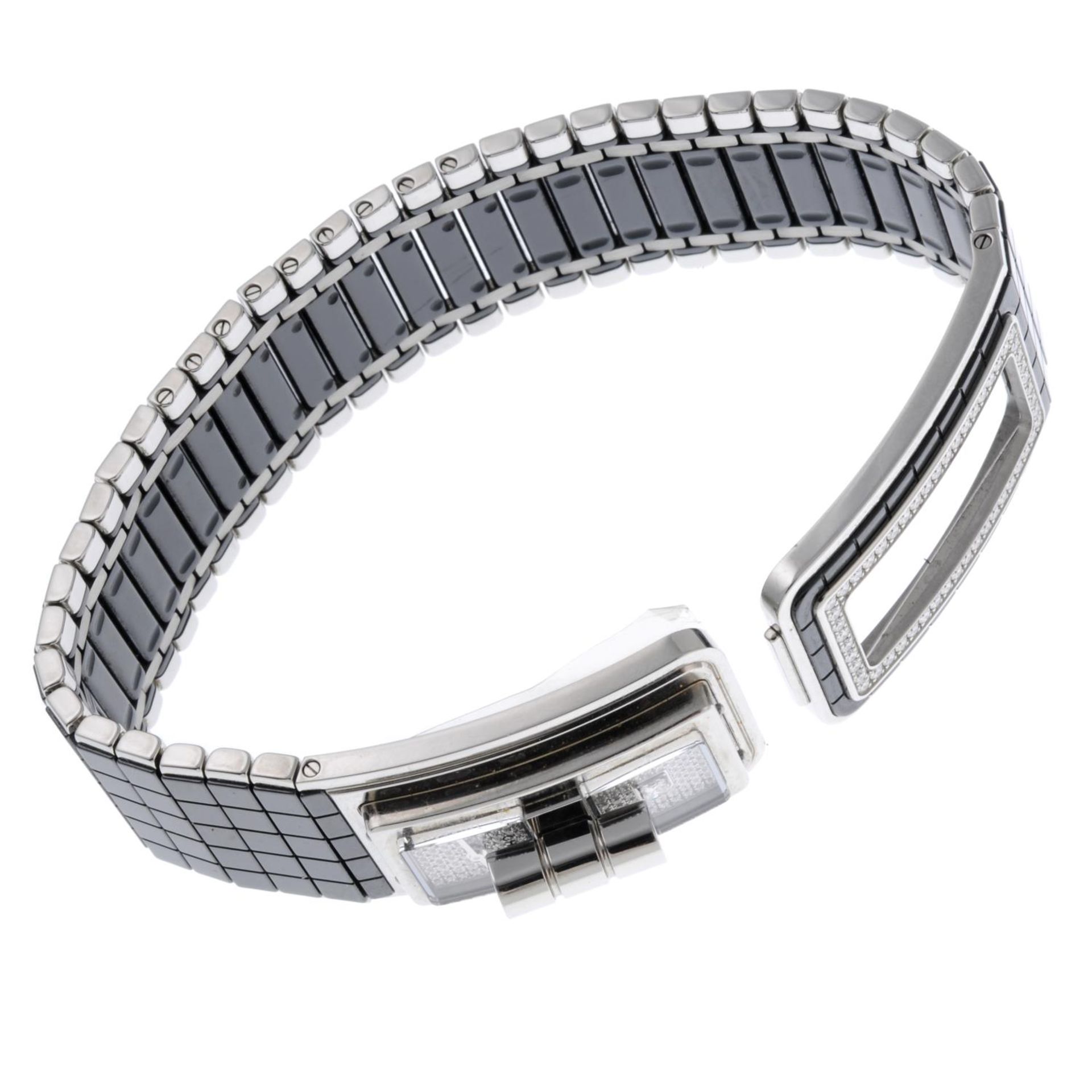 CURRENT MODEL: CHANEL - a lady's Code Coco bracelet watch. - Bild 5 aus 6