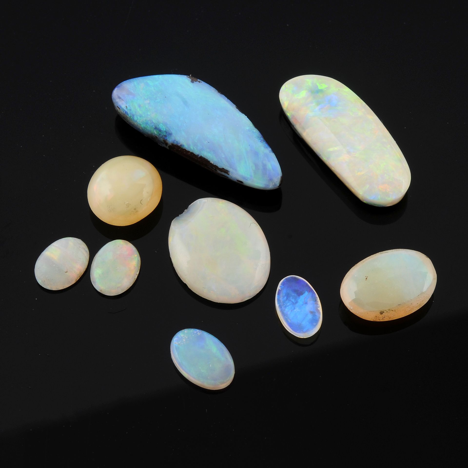Selection of opals. - Bild 2 aus 3