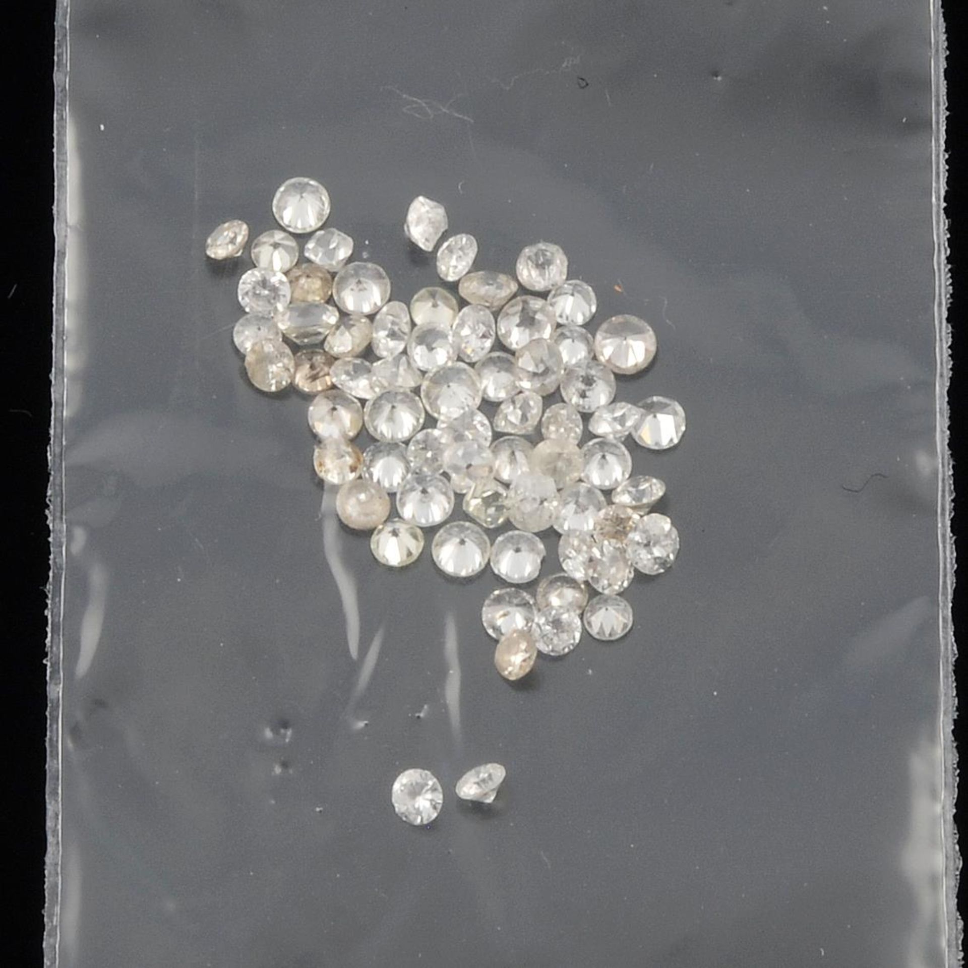 Selection of brilliant cut diamonds, weighing 3ct. - Bild 2 aus 2