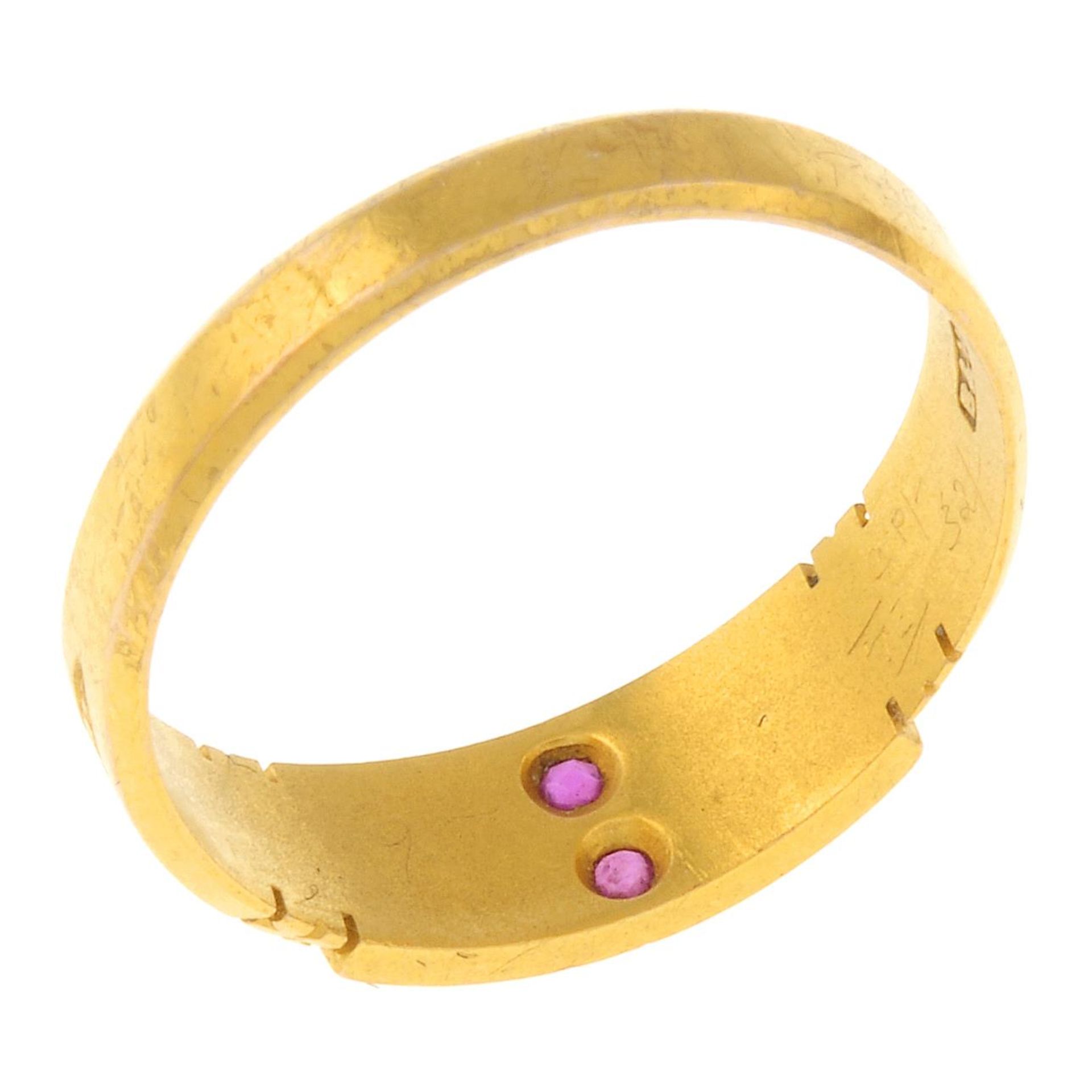 A late Victorian 15ct gold ruby and split pearl dress ring.Hallmarks for Birmingham, 1900. - Image 3 of 3