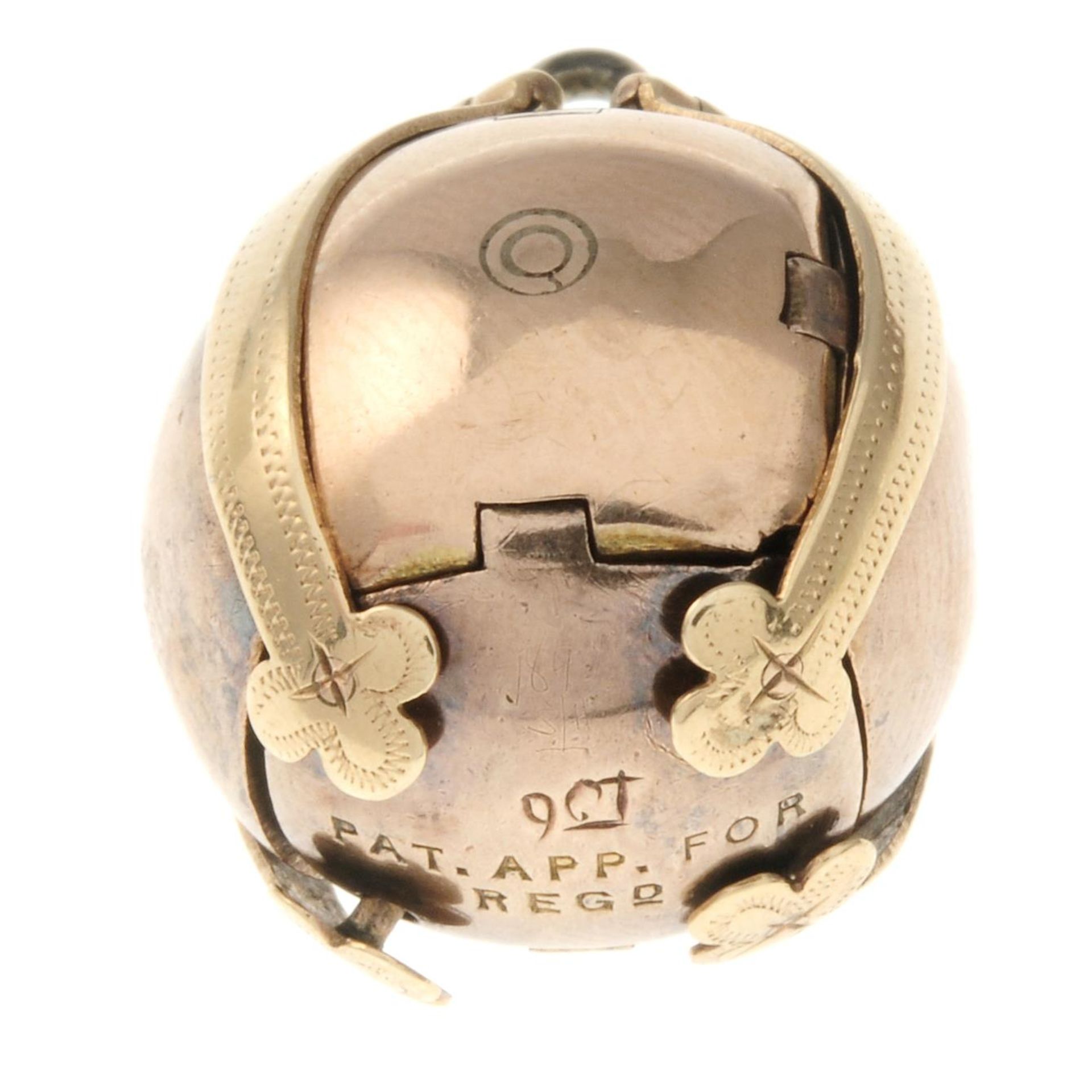 A Masonic ball pendant.Marked 9ct. - Image 2 of 3