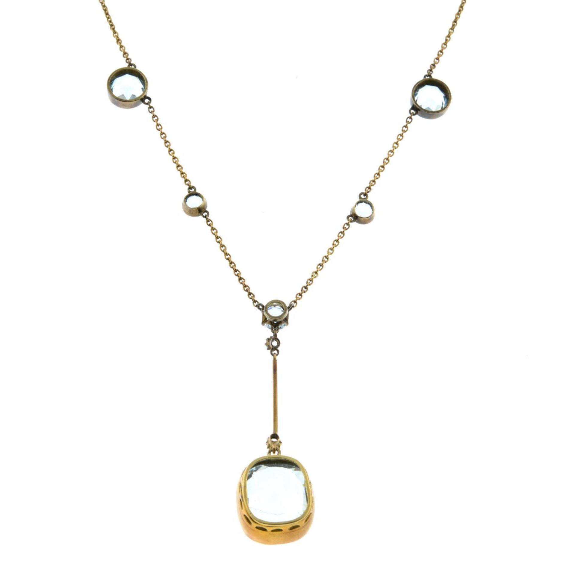 An early 20th century 15ct gold aquamarine and diamond necklace. - Bild 4 aus 5
