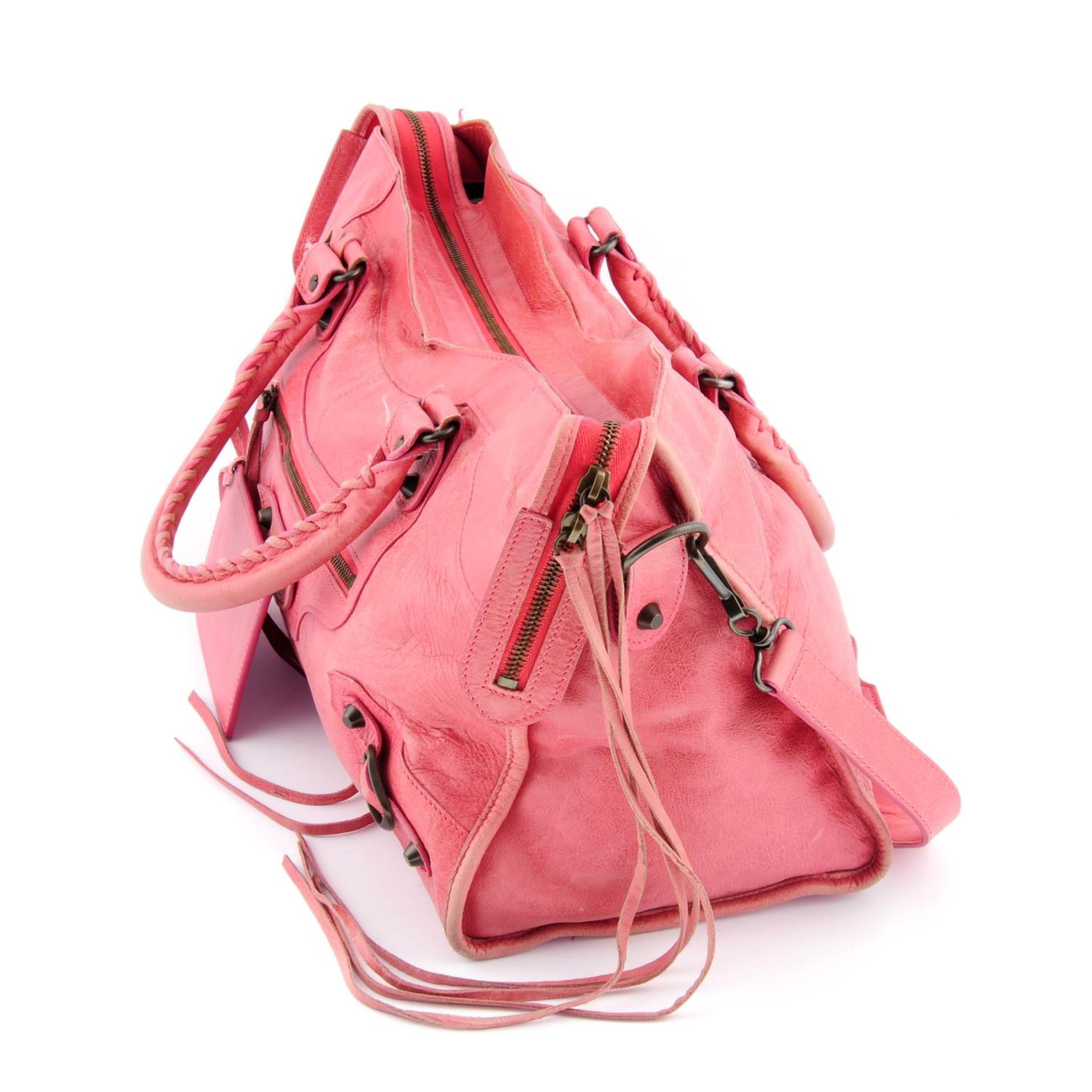 BALENCIAGA - a grenadine pink leather Part-Time handbag. - Bild 4 aus 6