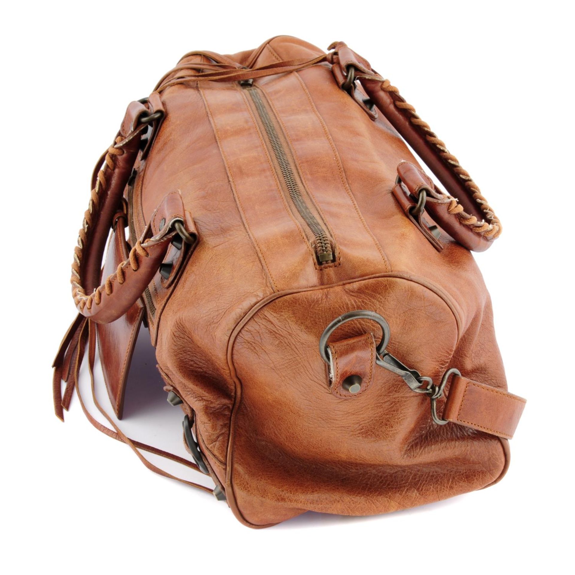 BALENCIAGA - a brown leather Twiggy handbag. - Image 4 of 6