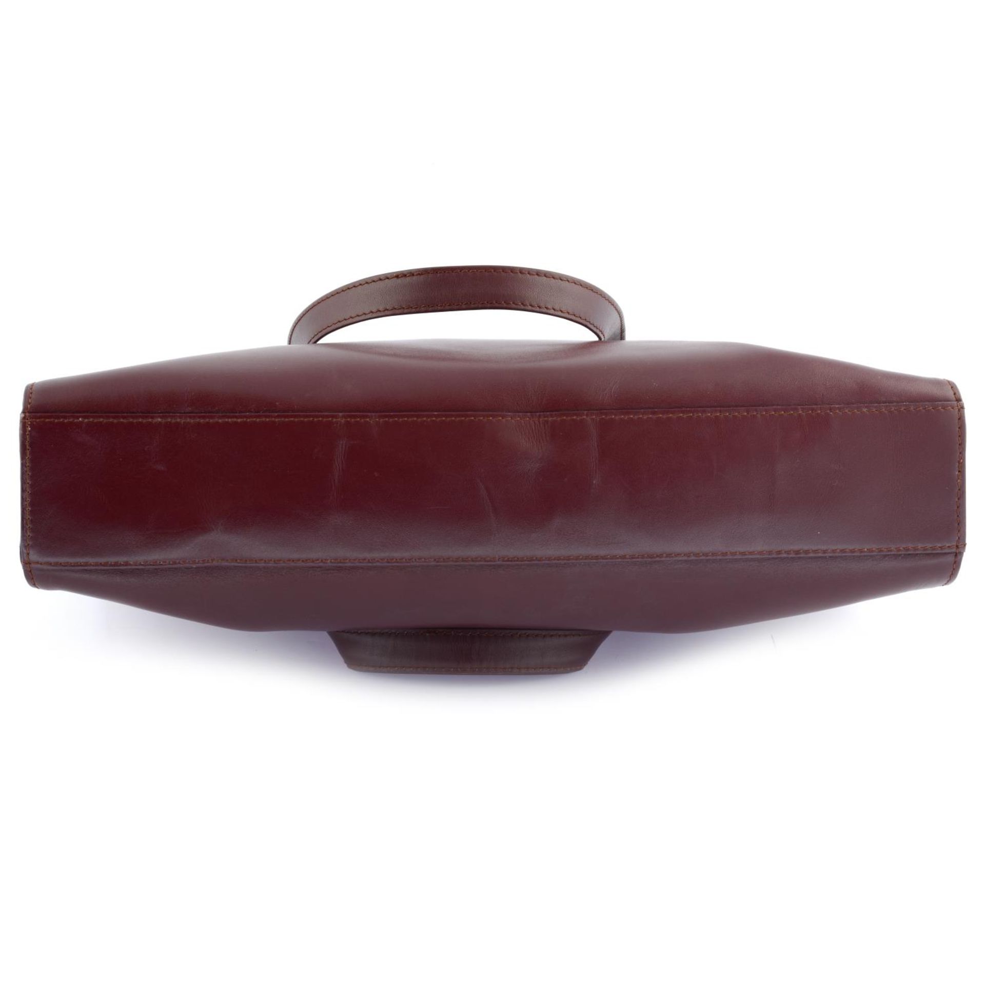 CARTIER - a burgundy leather Vintage Shopper handbag. - Bild 4 aus 4