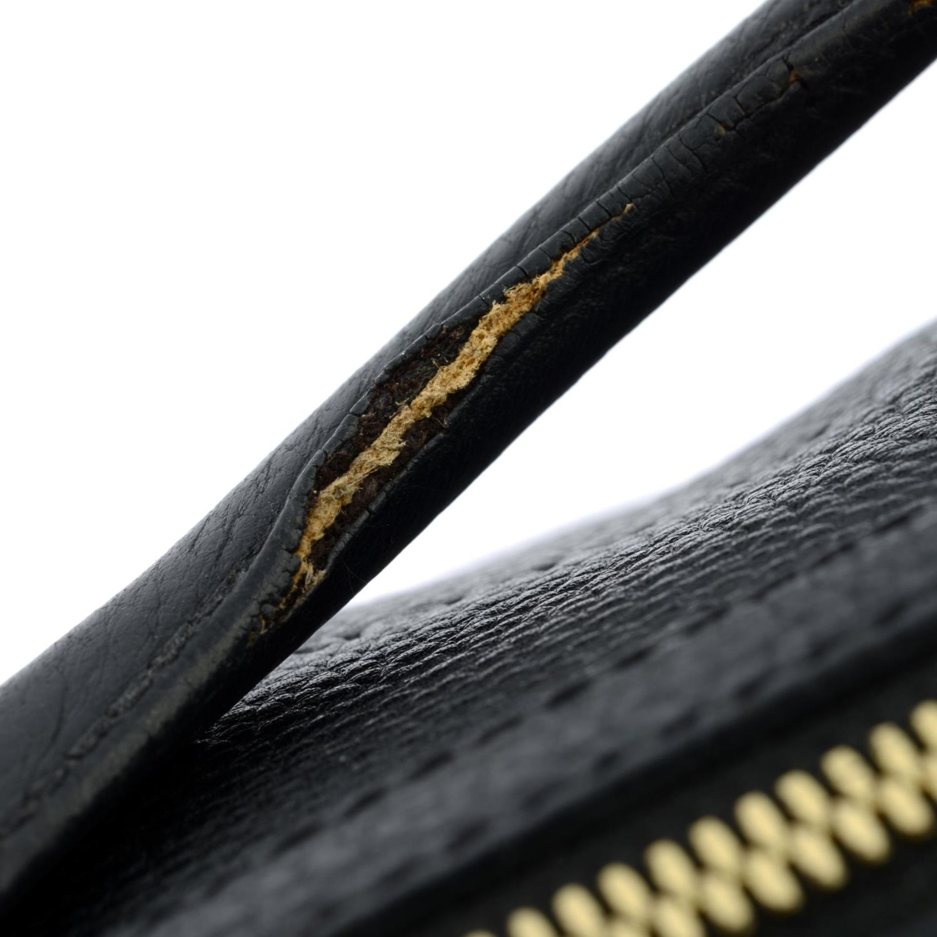 BURBERRY - a black leather handbag. - Image 6 of 7