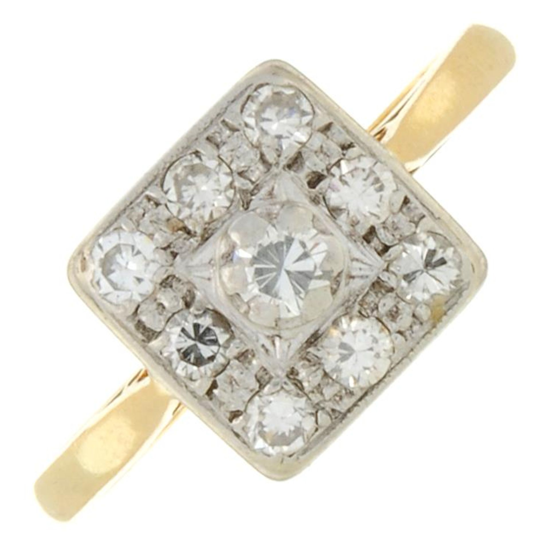 A brilliant-cut diamond cluster ring.Estimated total diamond weight 0.40ct,