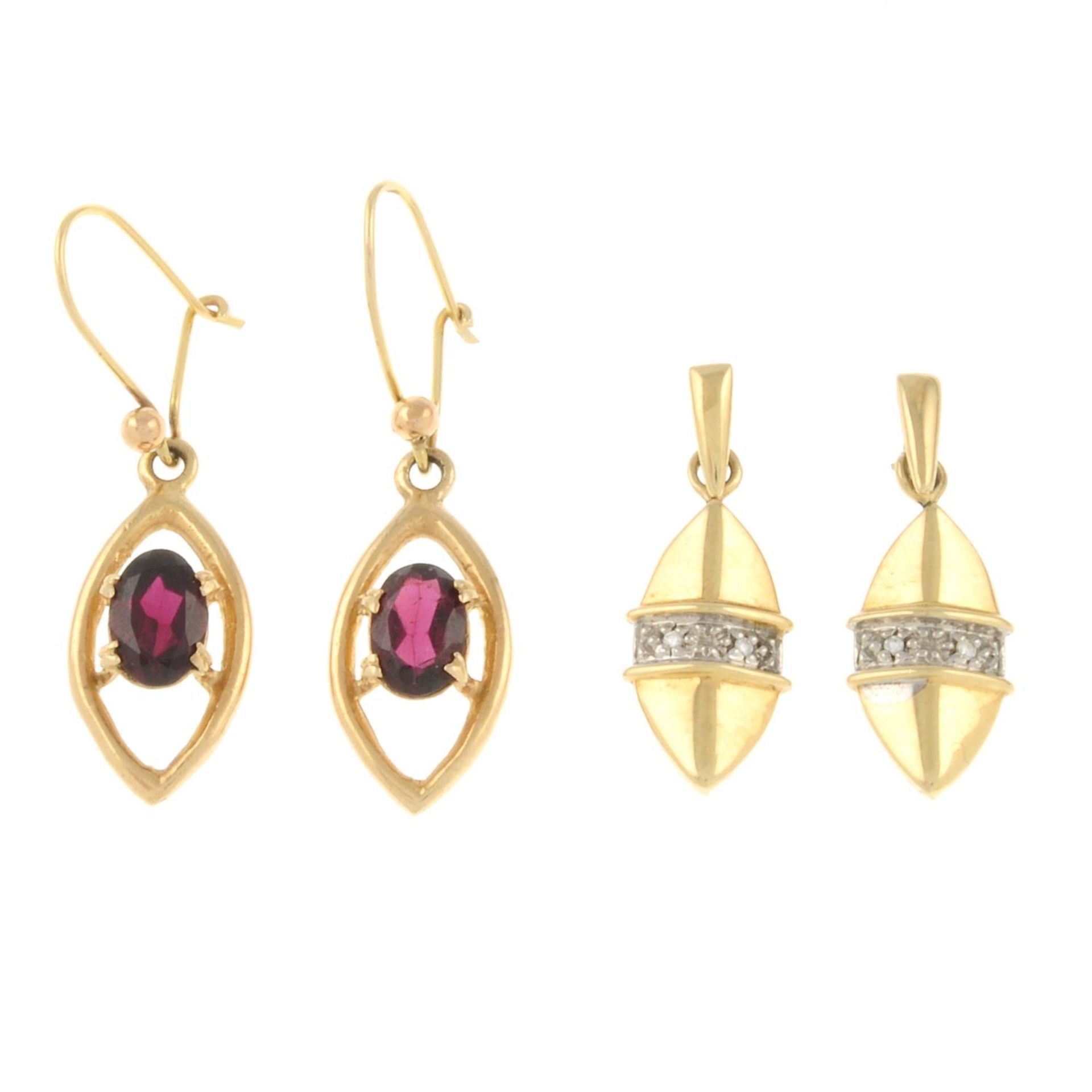 Diamond drop earrings, stamped 9k, length 2.3cms, 2.4gms.