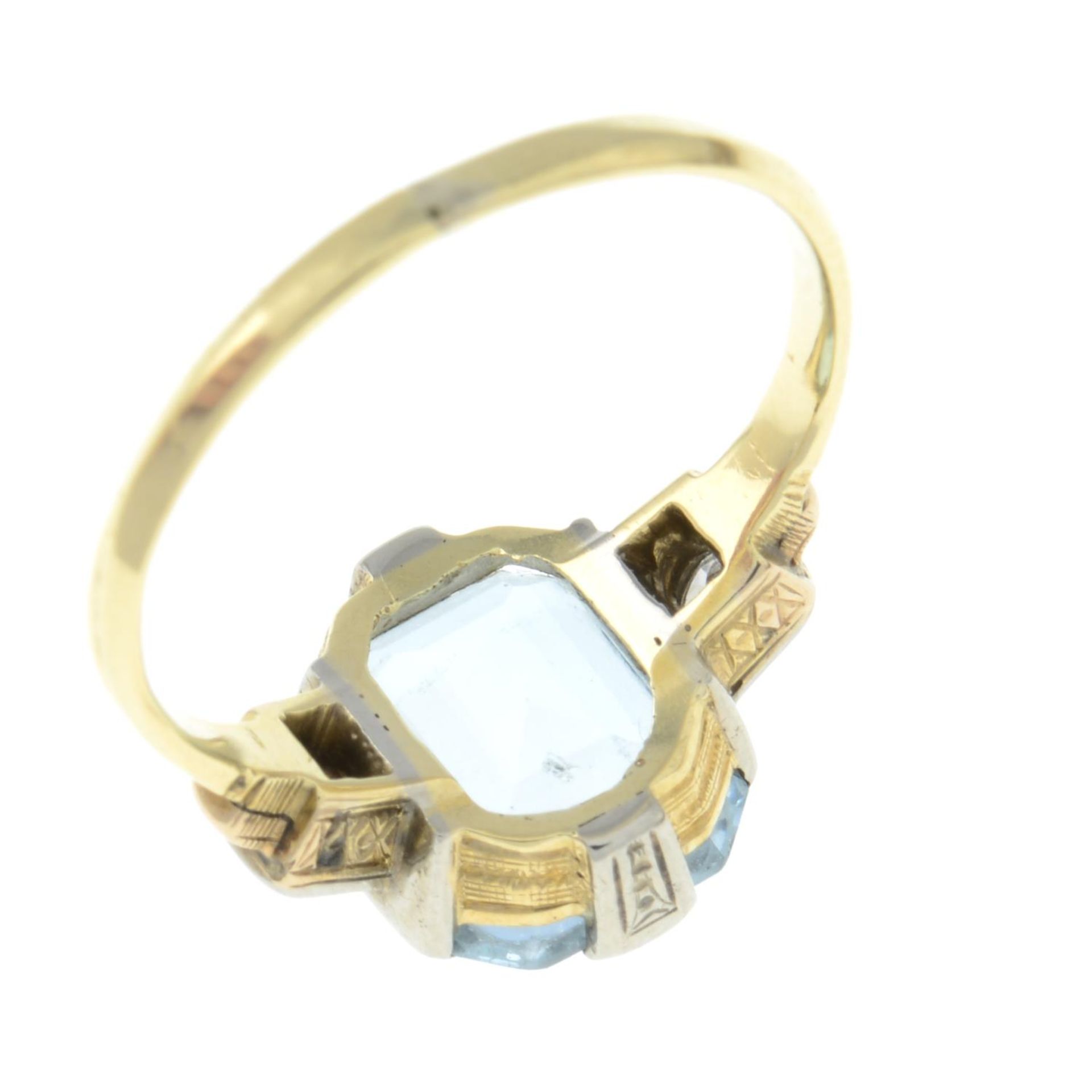 An aquamarine and brilliant-cut diamond three-stone ring.Aquamarine calculated weight 2.75cts, - Image 3 of 3