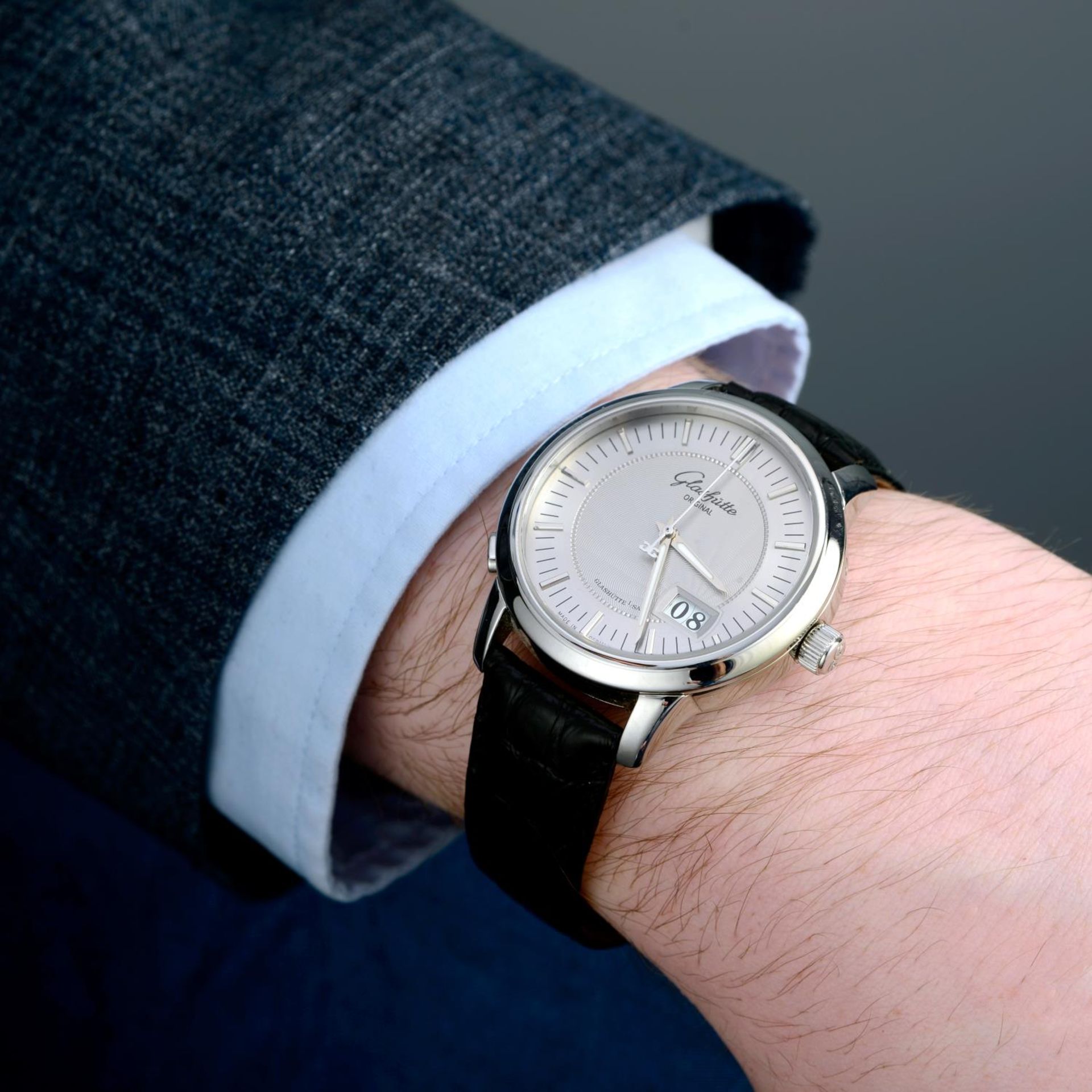 GLASHÜTTE ORIGINAL - a wrist watch. - Image 3 of 5