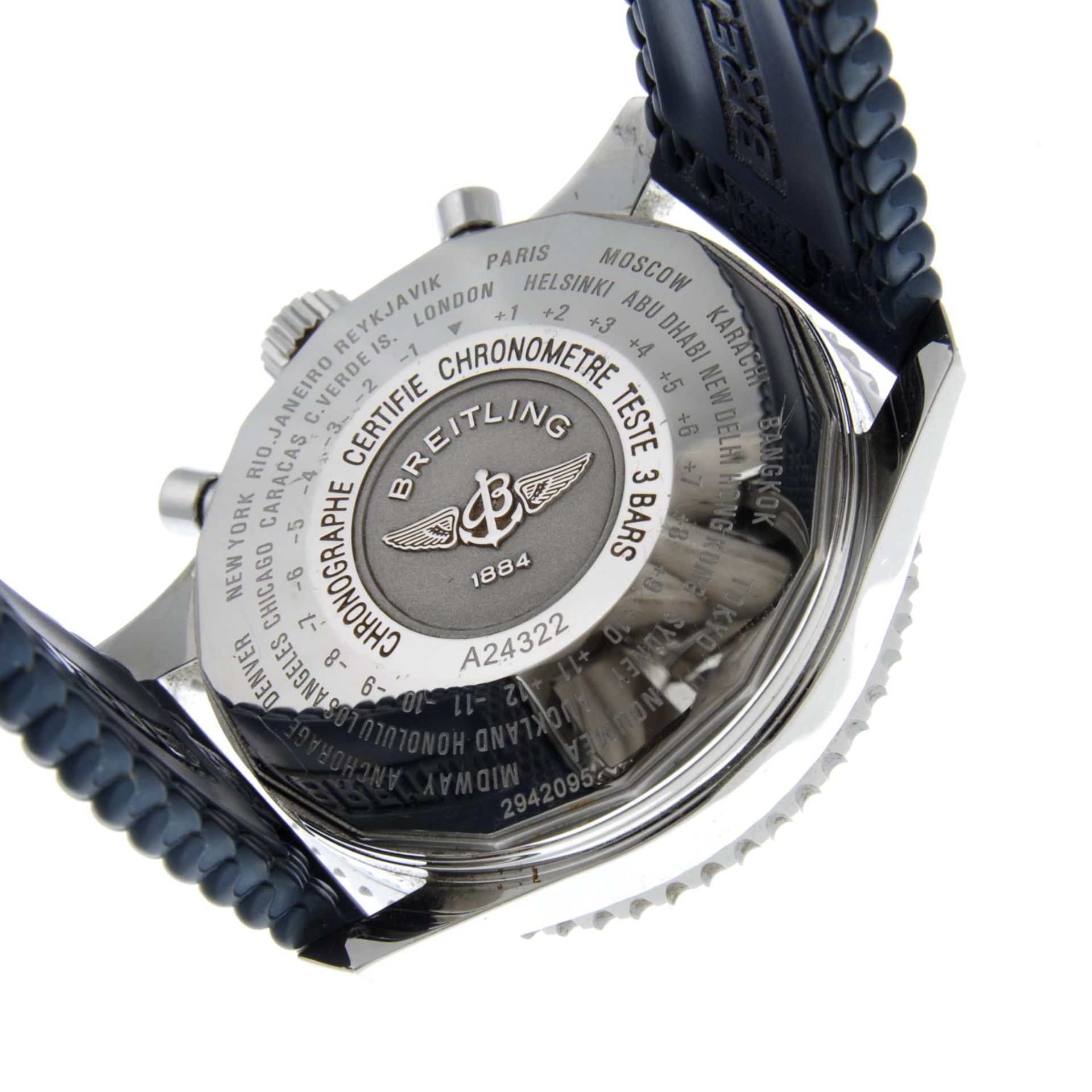 BREITLING - a Navitimer World GMT chronograph wrist watch. - Image 6 of 6