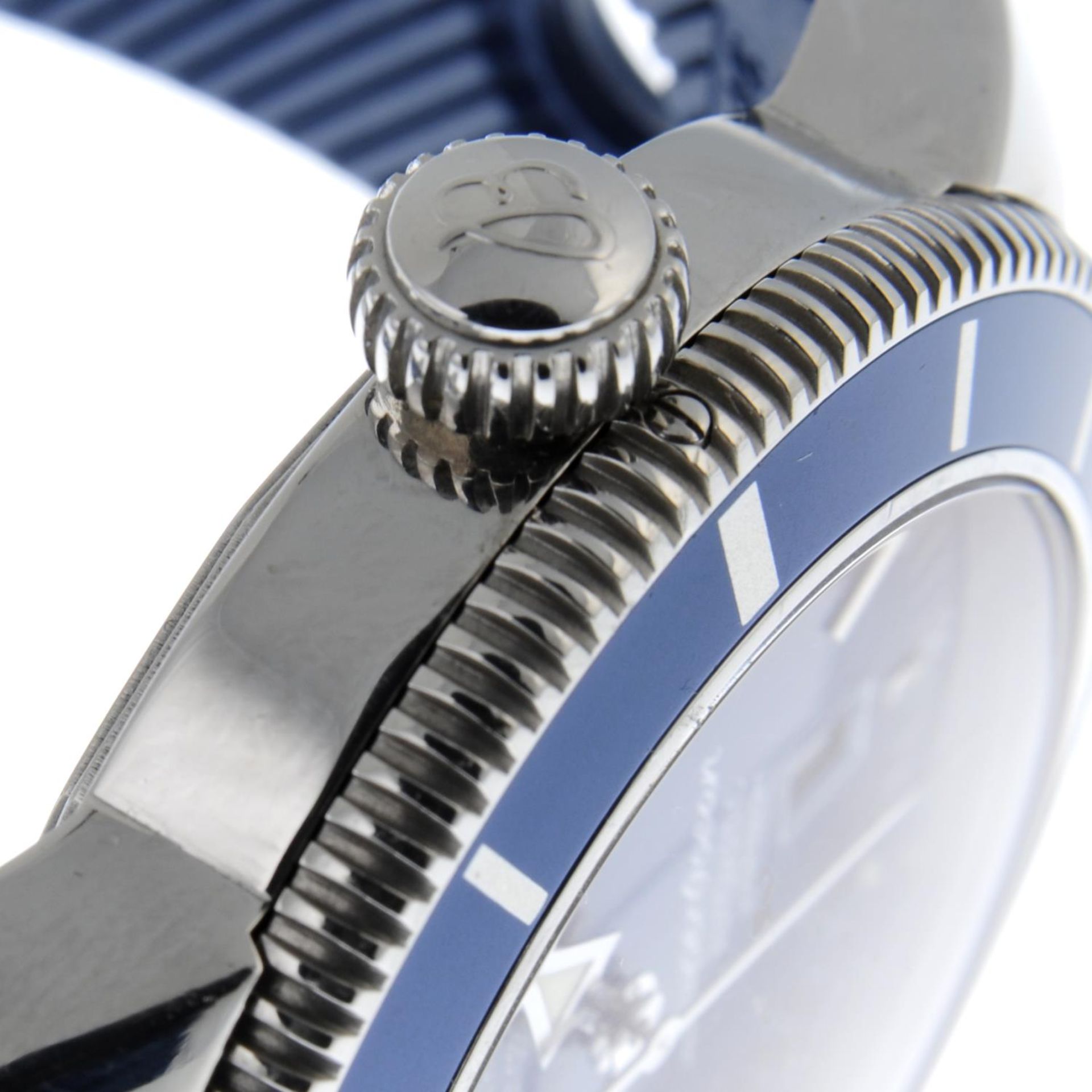 BREITLING - a SuperOceanHeritage 46 wrist watch.Stainless steel case withcalibrated bezel. - Image 5 of 5