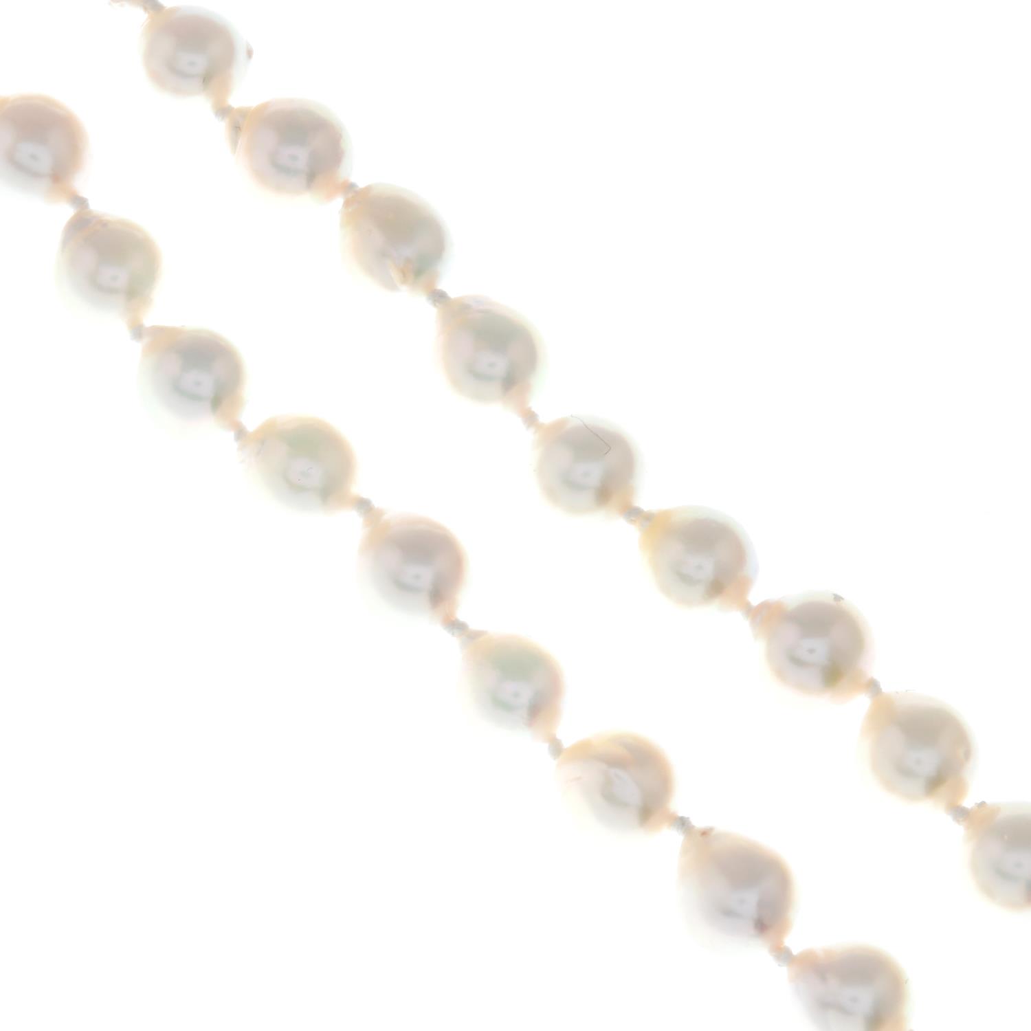 A cultured baroque pearl necklace,