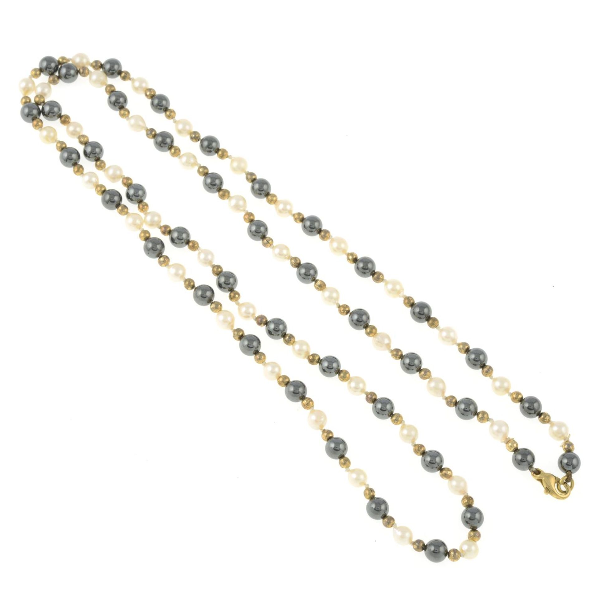 A cultured pearl and hematite bead necklace.Length 40cms. - Image 2 of 2