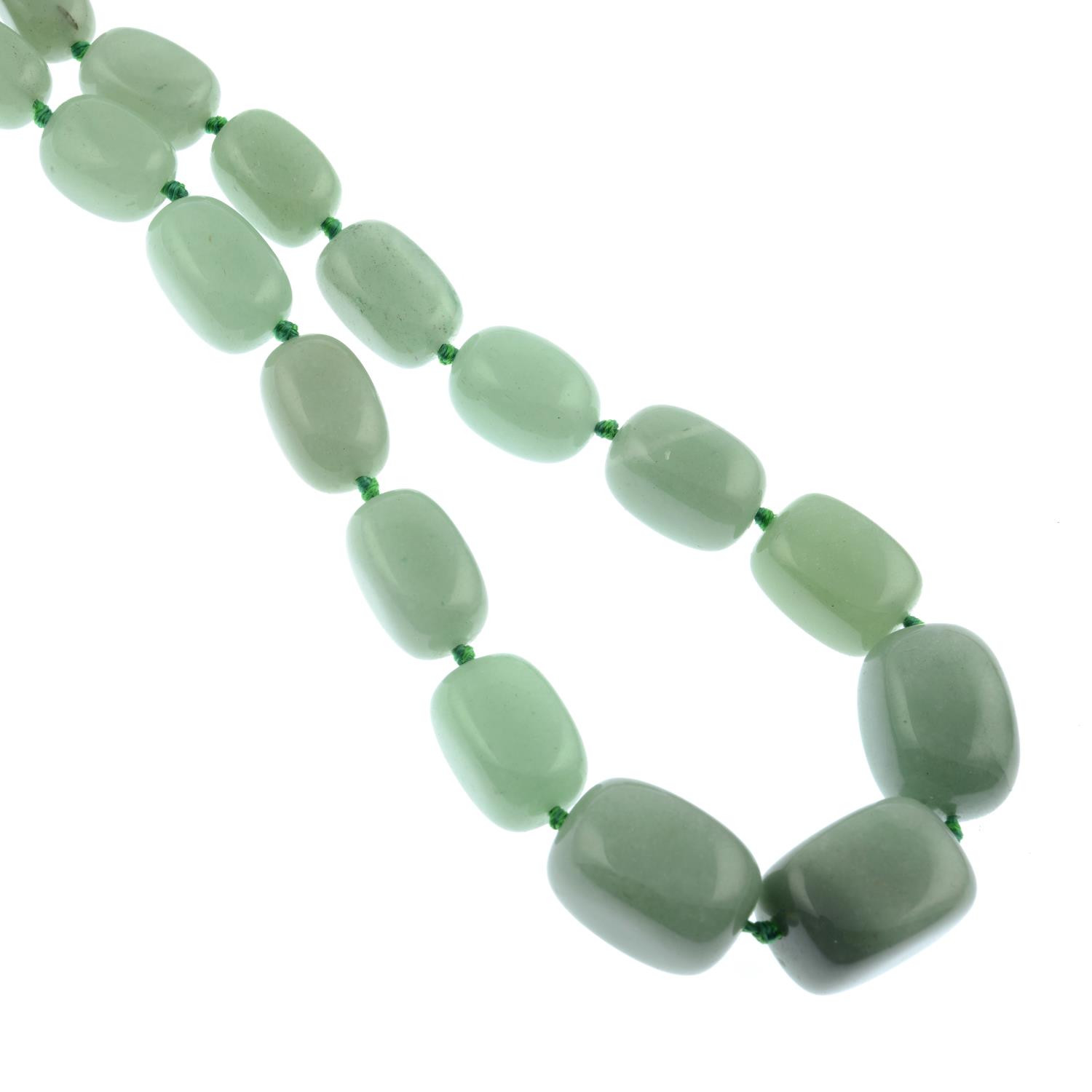 A suite of aventurine quartz jewellery,