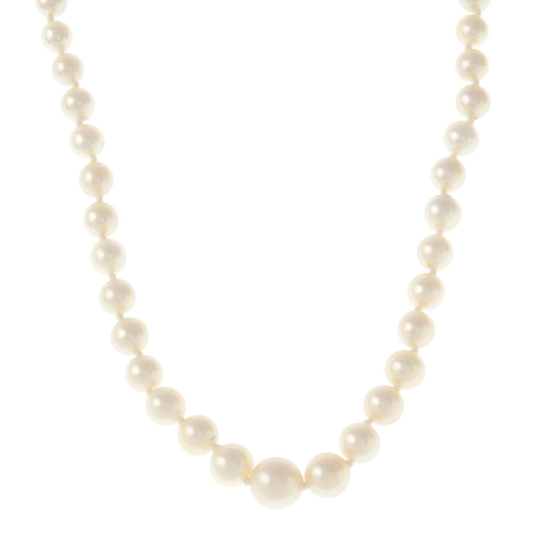 A graduated cultured pearl necklace, with a pearl-set clasp.