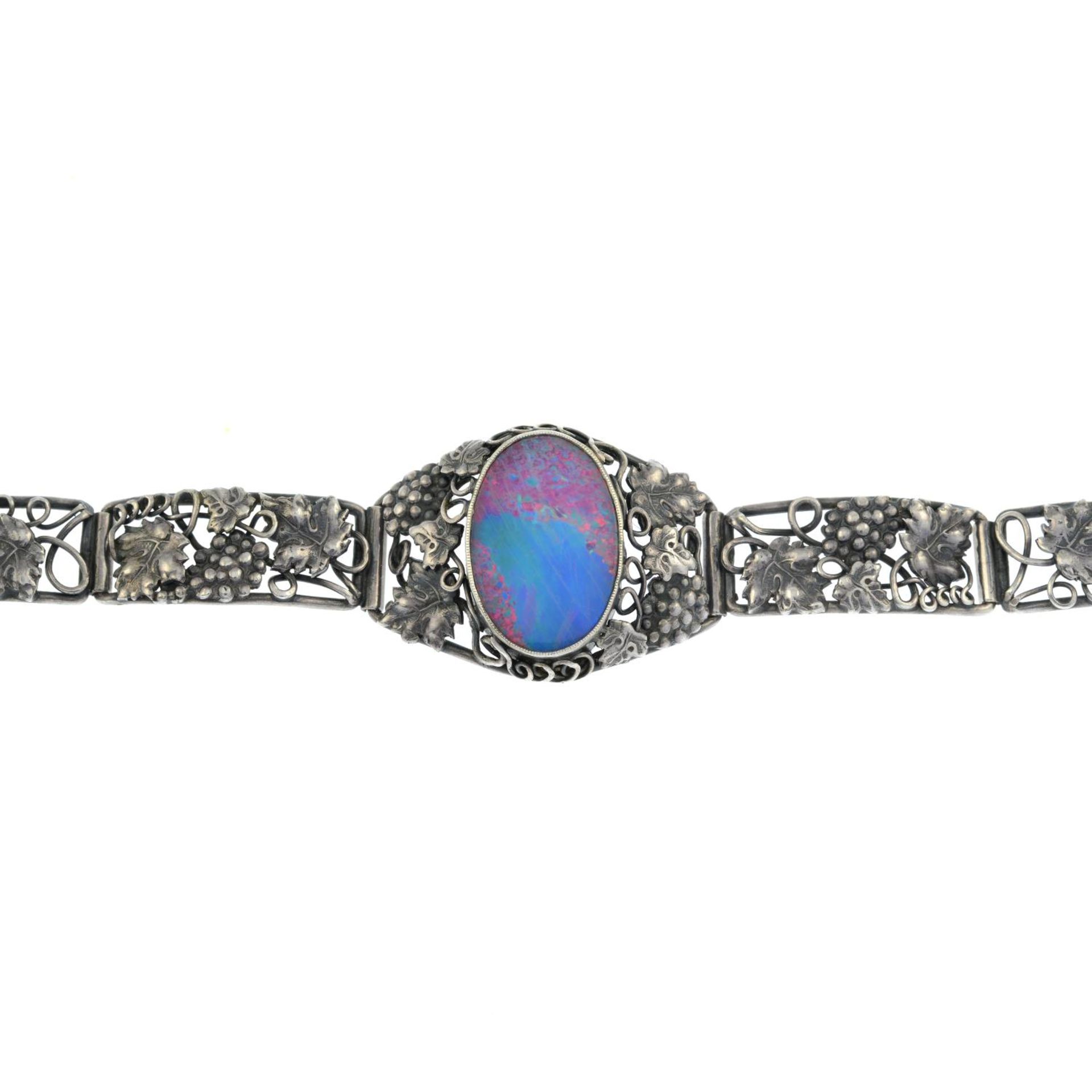 An Australian Arts and Crafts silver opal doublet bracelet,