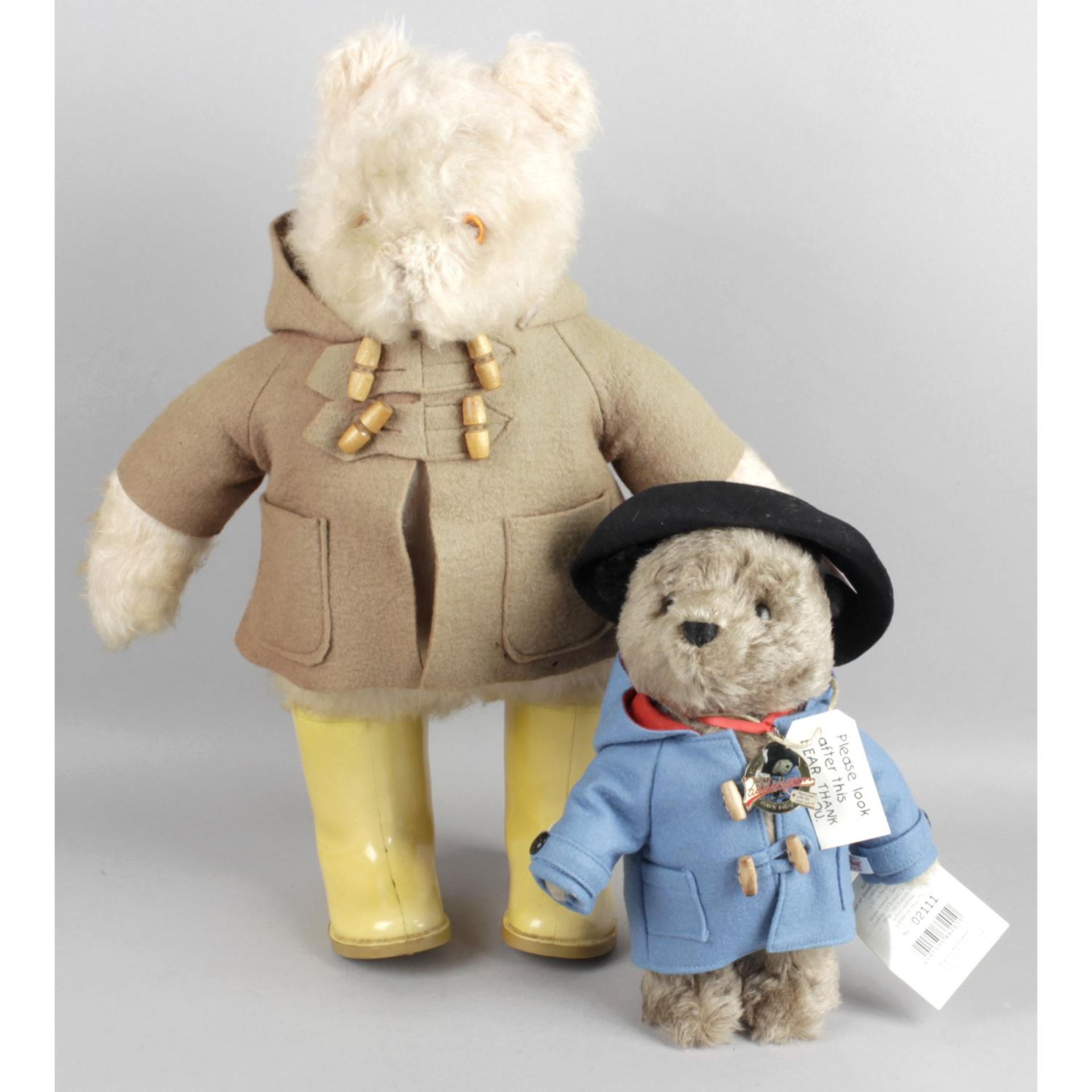 A collection of assorted items, to include a Gabrielle Designs Paddington Bear soft toy.