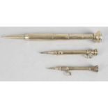 A 9ct gold cased telescopic pencil,