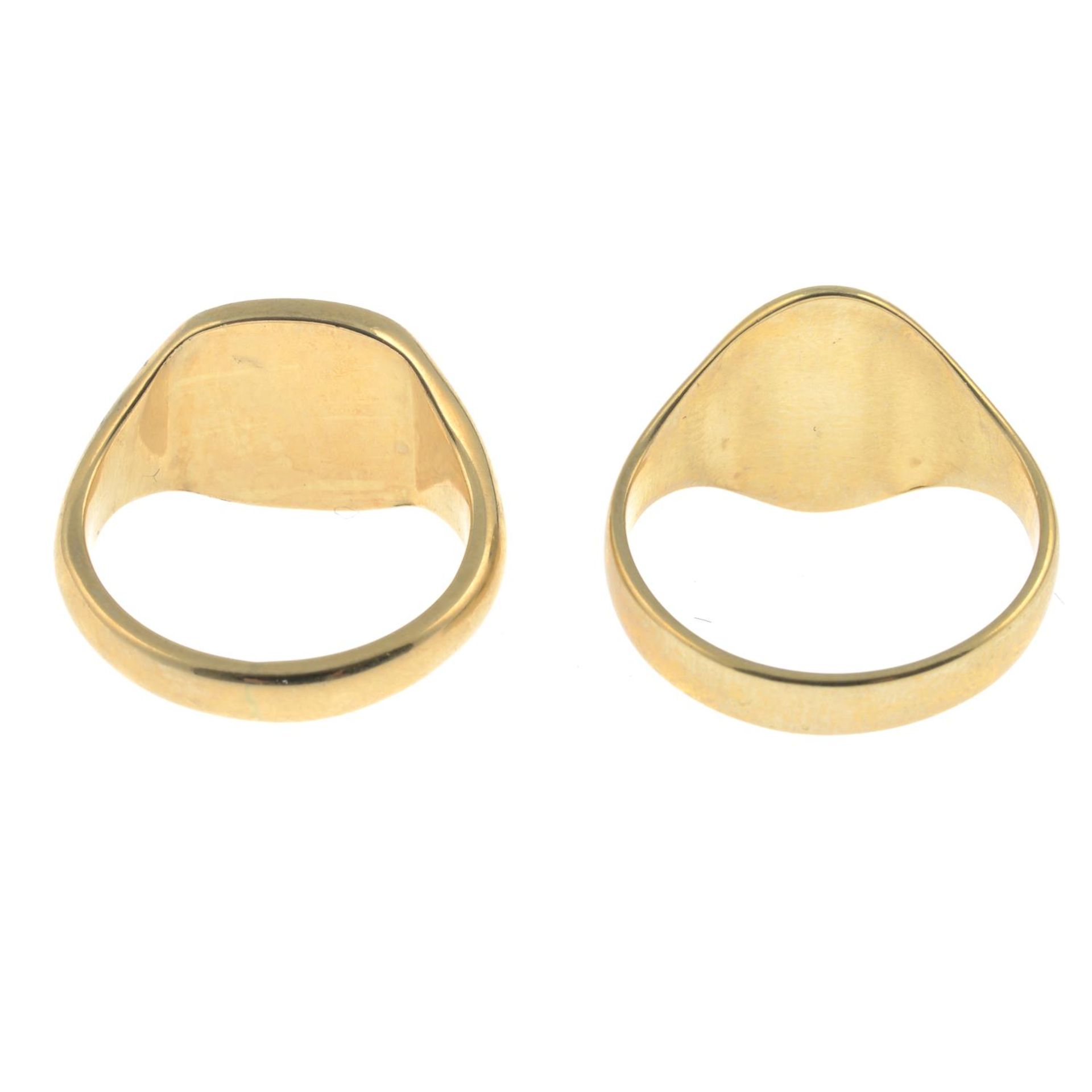 Two 9ct gold signet rings.Hallmarks for 9ct gold. - Bild 2 aus 2