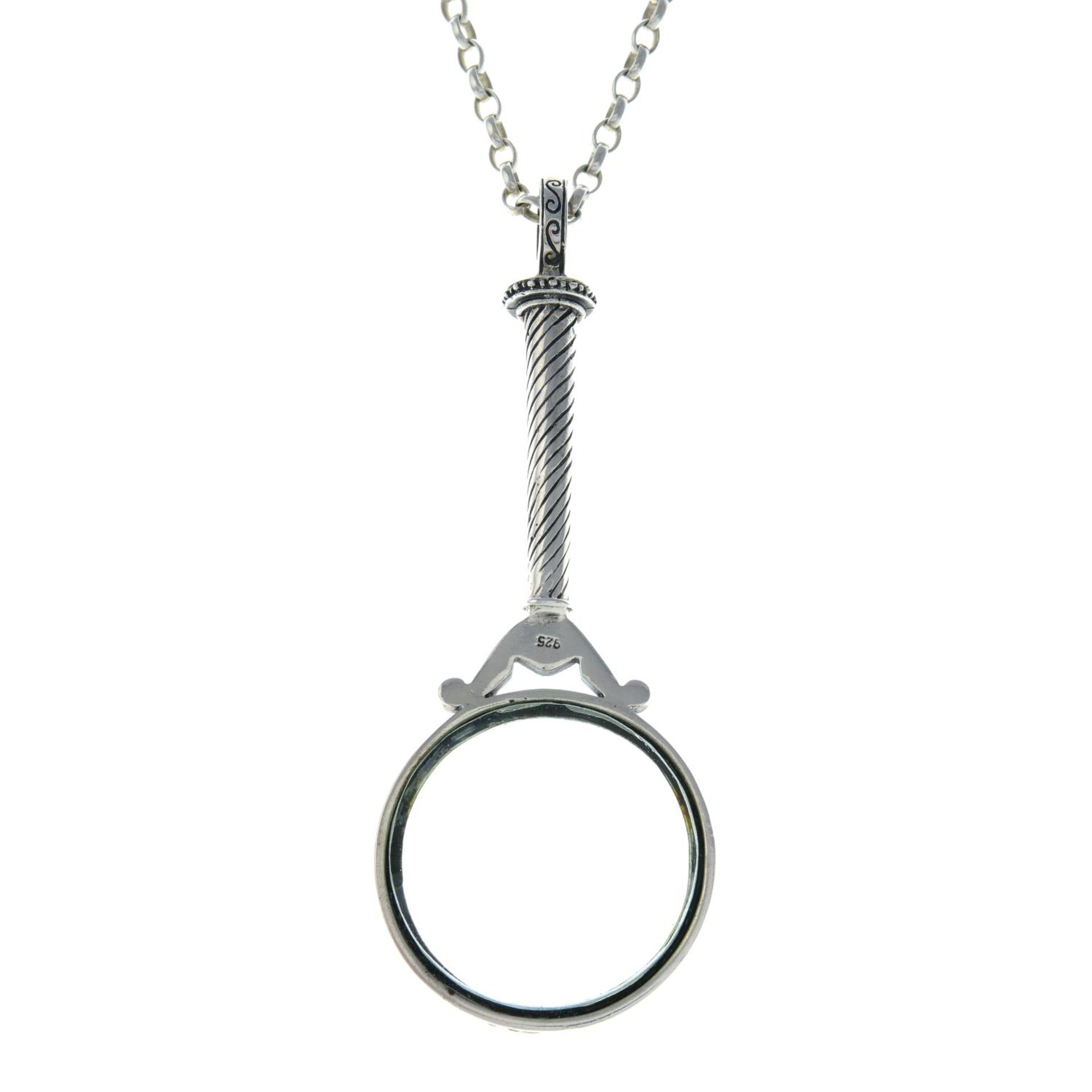 Magnifying glass pendant, - Bild 2 aus 3