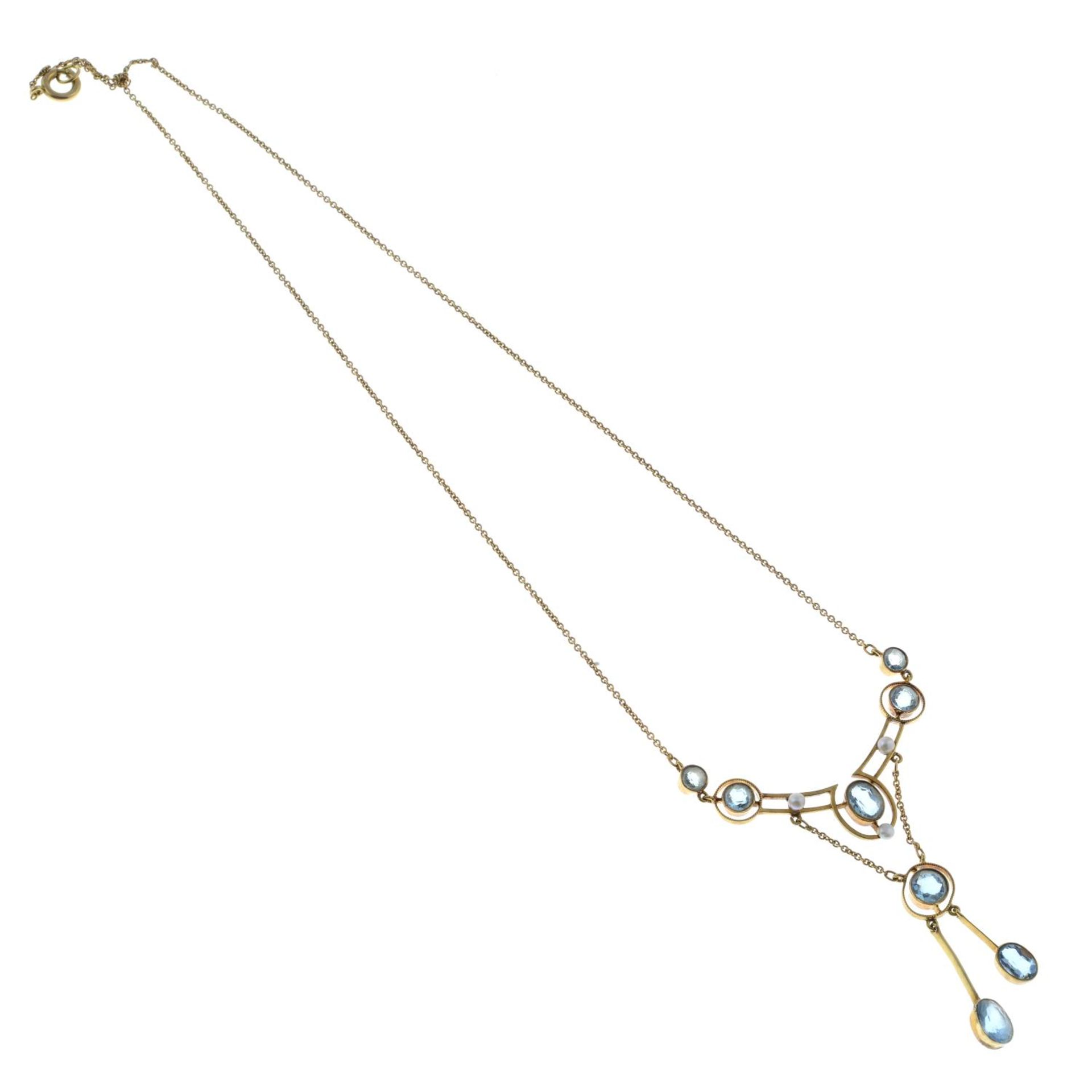 An early 20th century 15ct gold aquamarine and seed pearl drop négligée necklace, by Cropp & Farr. - Bild 3 aus 3