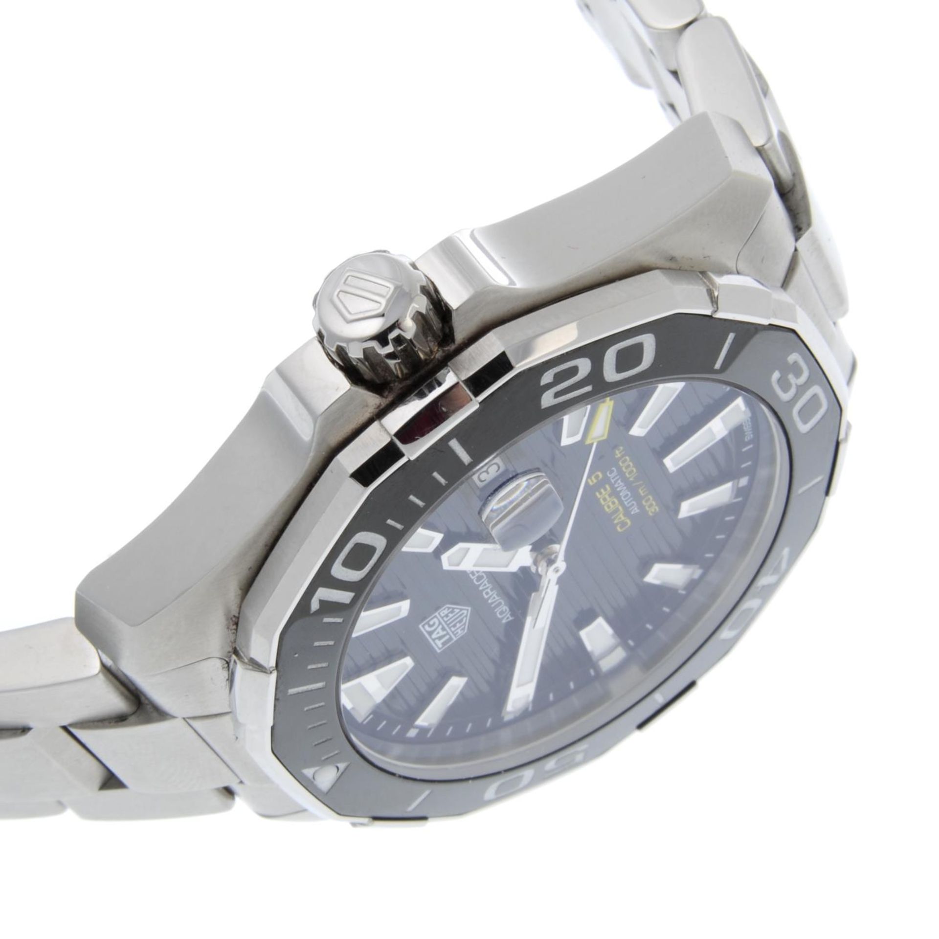 CURRENT MODEL: TAG HEUER - a Aquaracer Calibre 5 bracelet watch. - Image 4 of 6